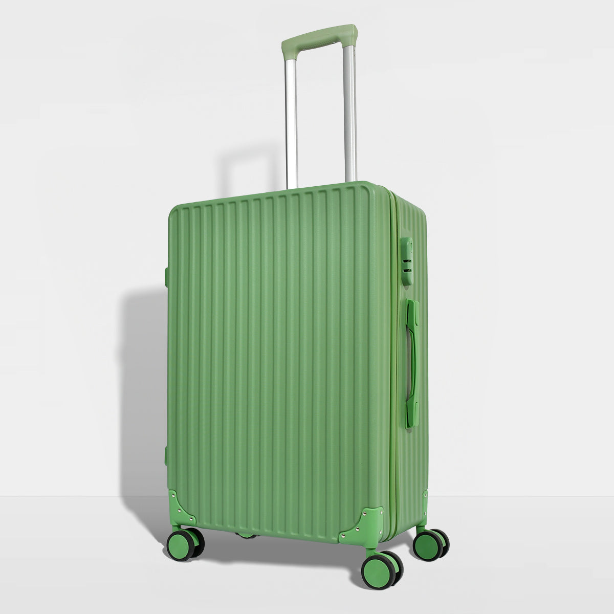 iFLY Radiant Luggage Set – 2 Piece (20"/24")