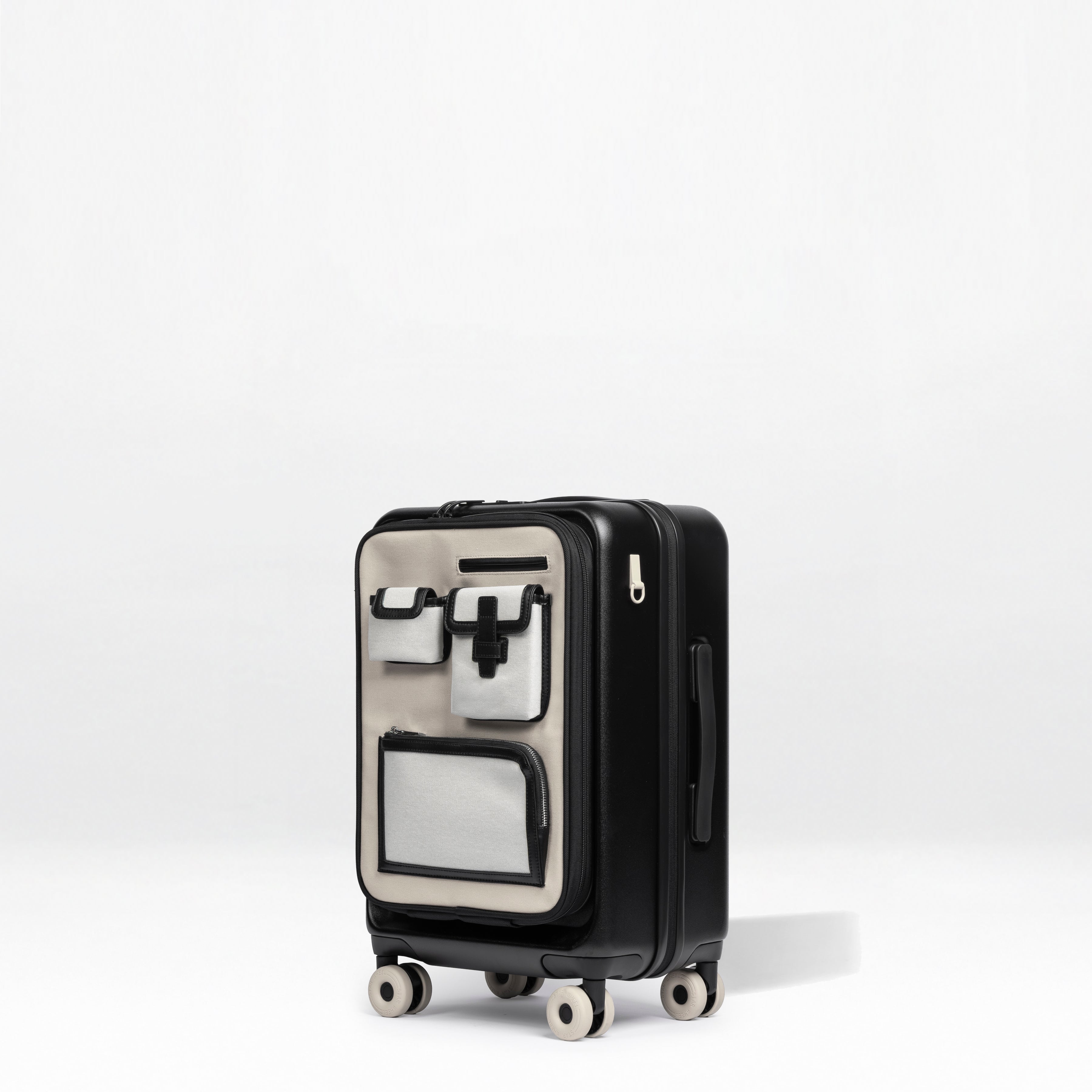 Cargo 20" Carry-On Luggage