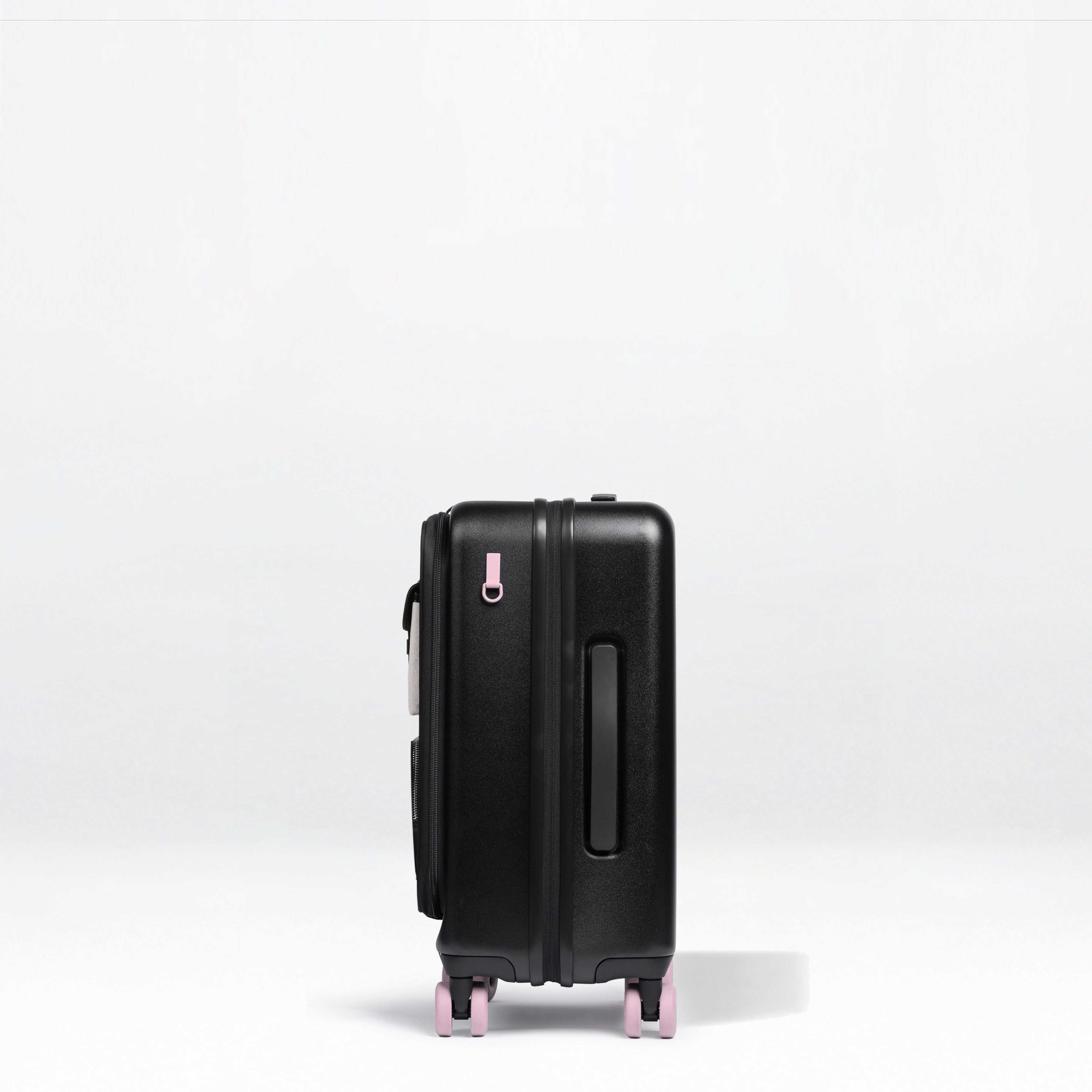 Cargo 20" Carry-On Luggage