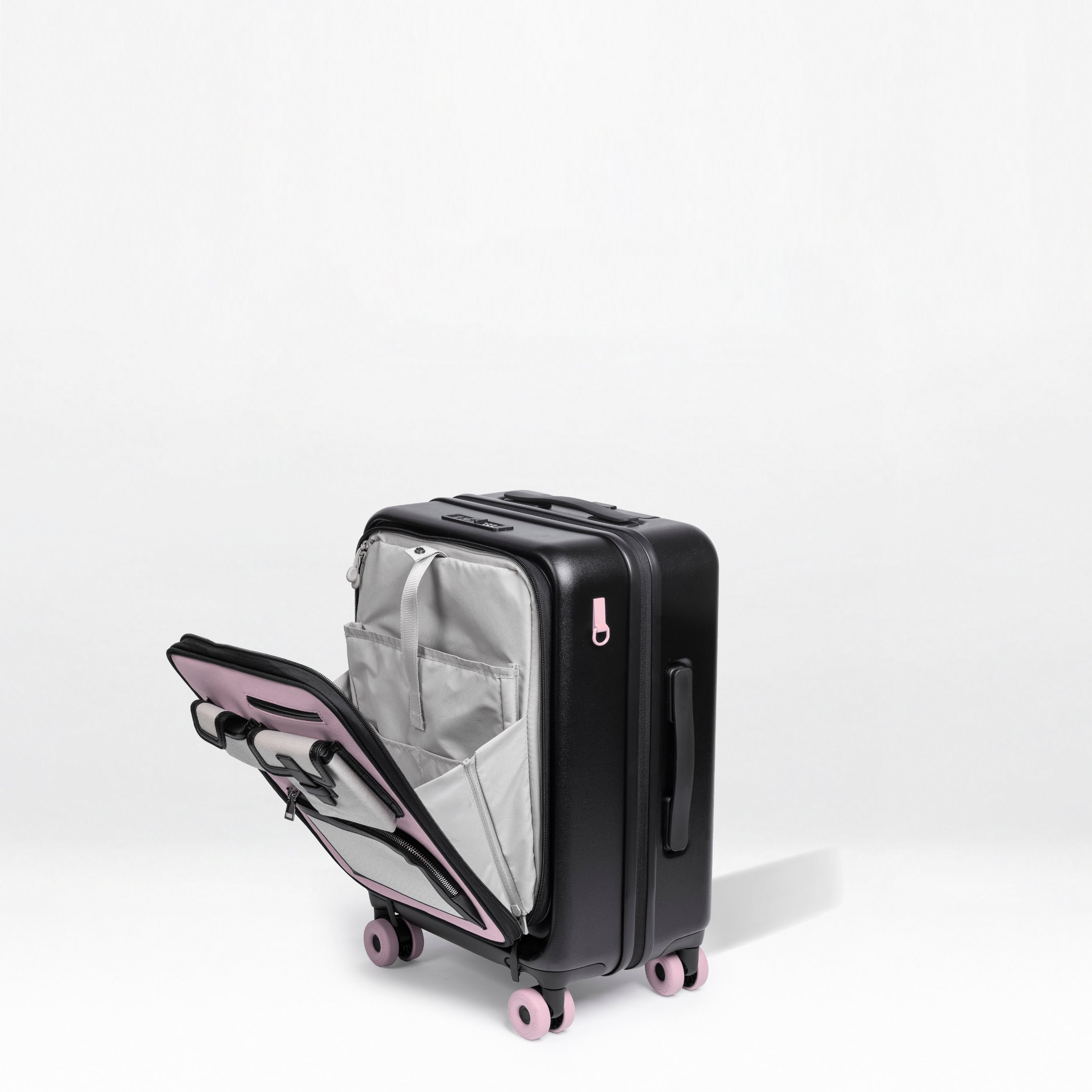 Cargo 20" Carry-On Luggage