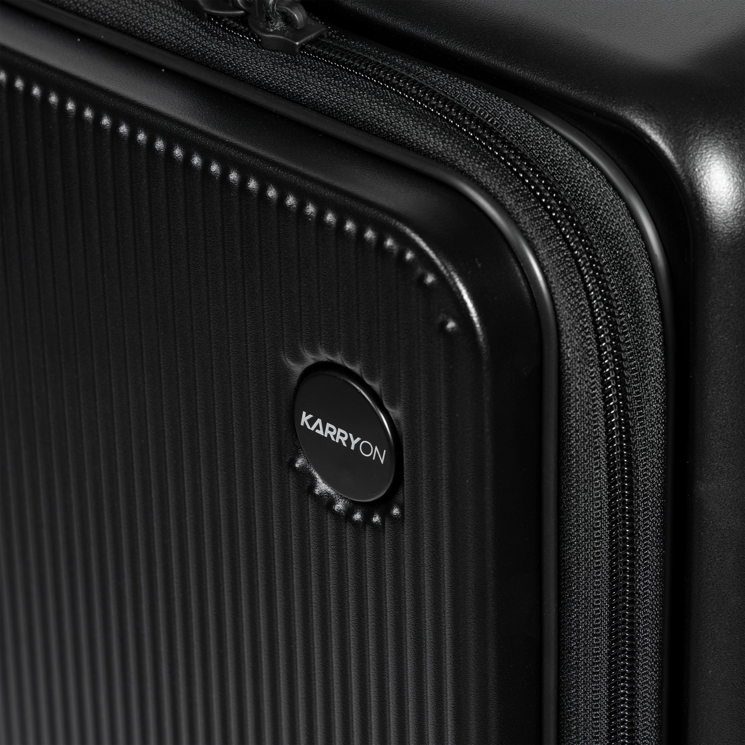 Front-Open 21" Cabin Luggage with detachable bag