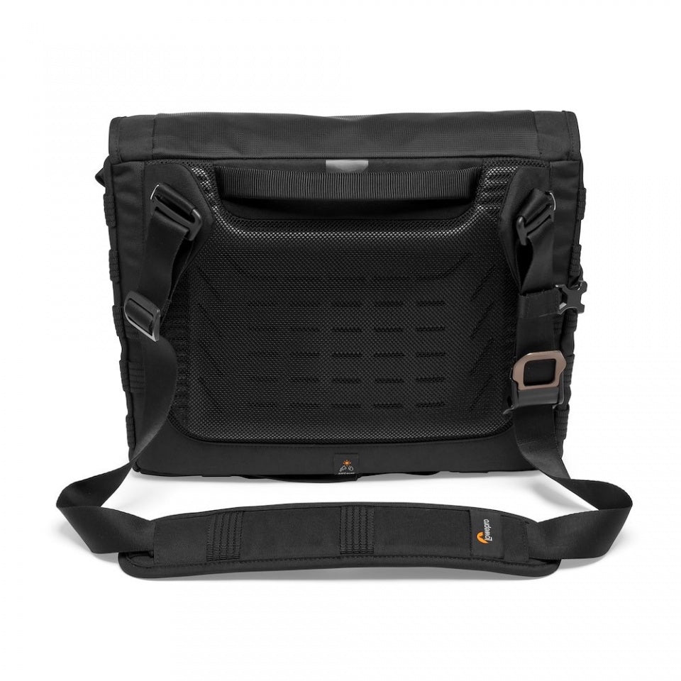 حقيبة مراسلات لوجرو برو تاكتيك MG 160AW II - أسود (موديل LP37266)