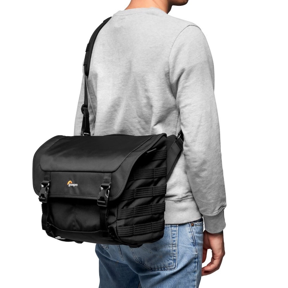 حقيبة مراسلات لوجرو برو تاكتيك MG 160AW II - أسود (موديل LP37266)
