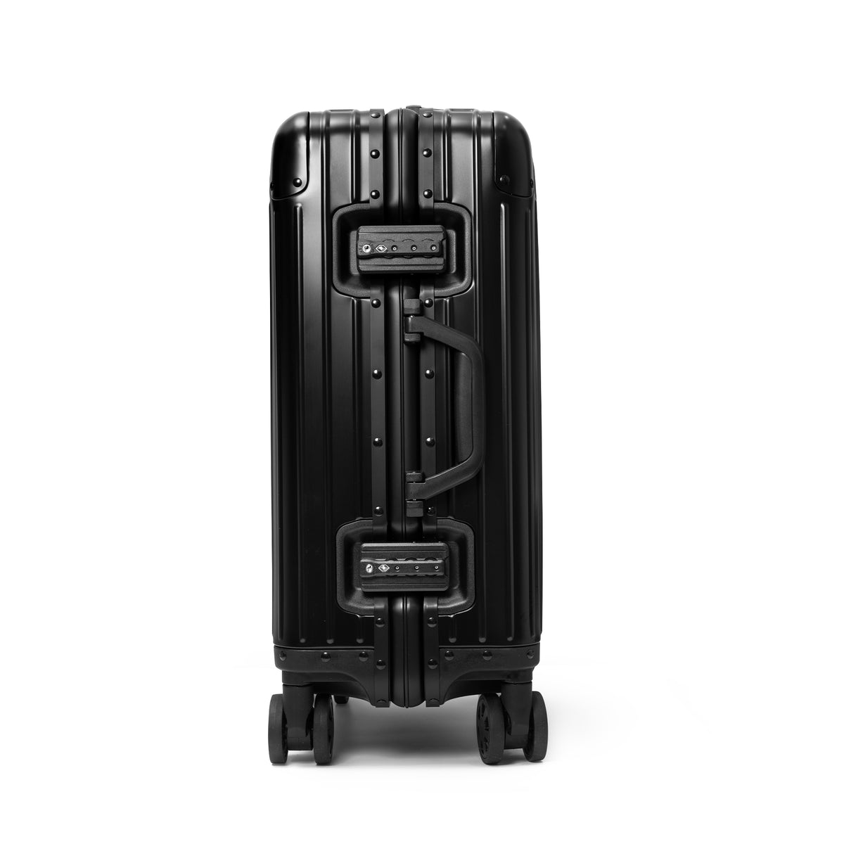 KarryOn Titan 20" Full Aluminum Cabin Luggage