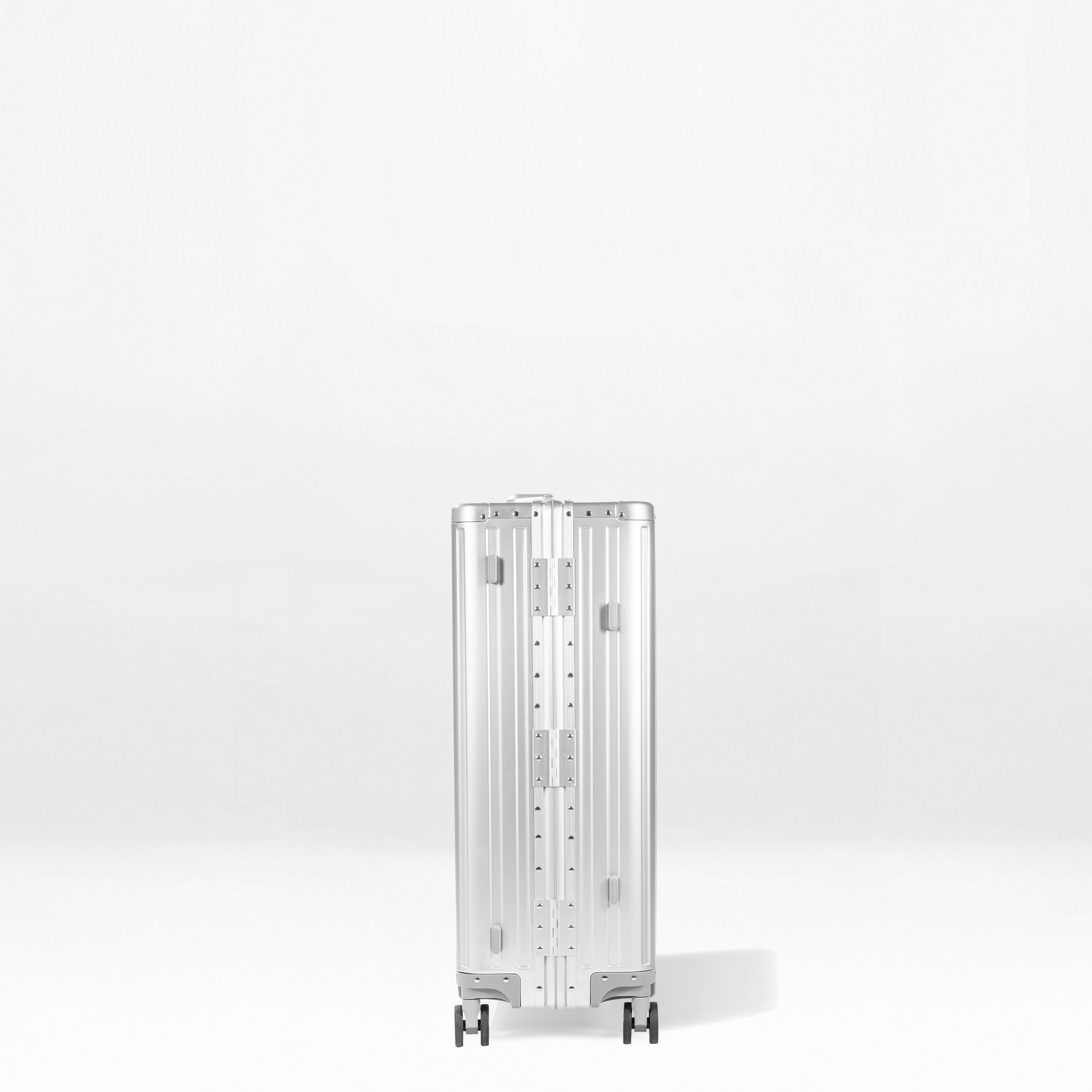 Element Aluminum 20" Luggage