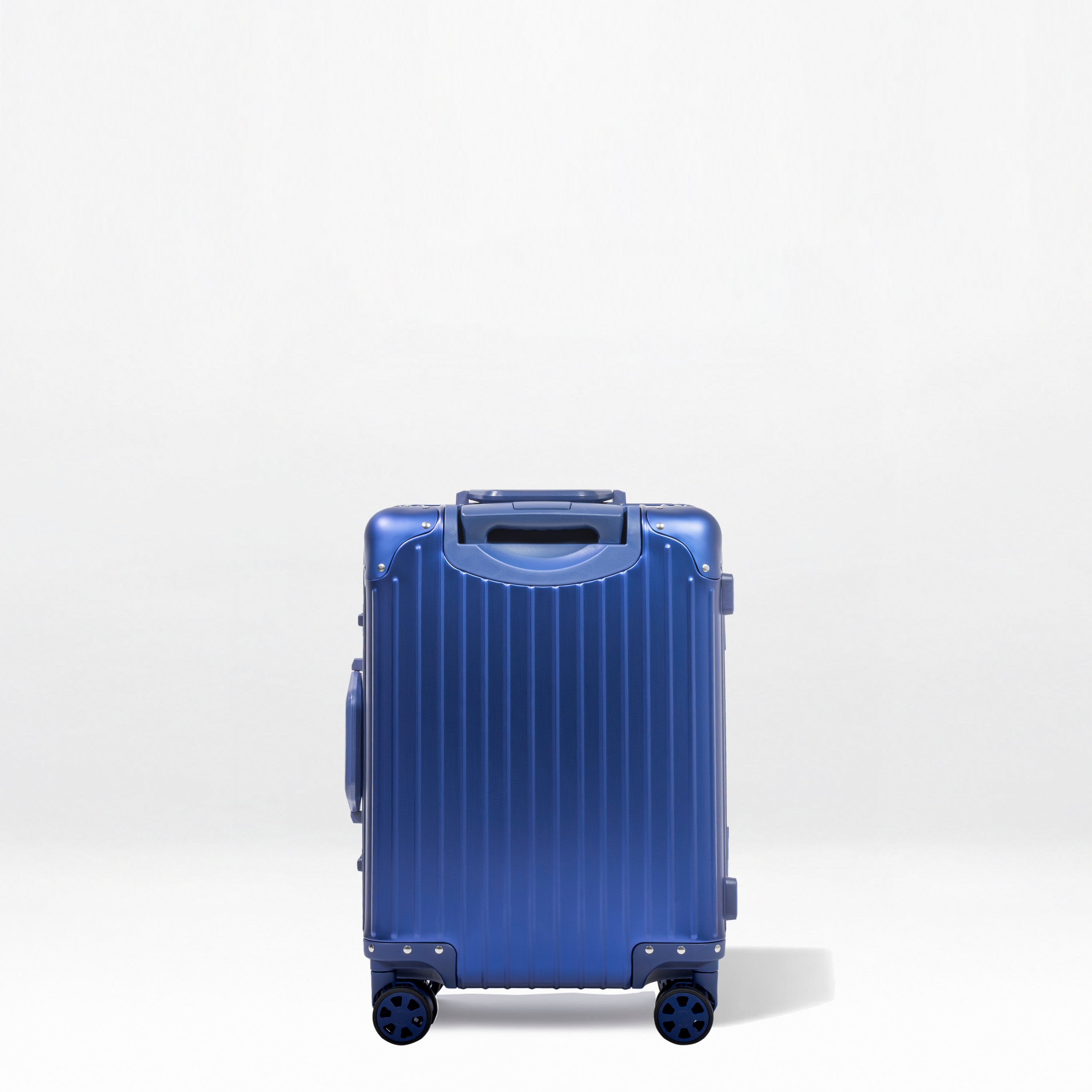 Titan Plus Aluminum Luggage - 20"