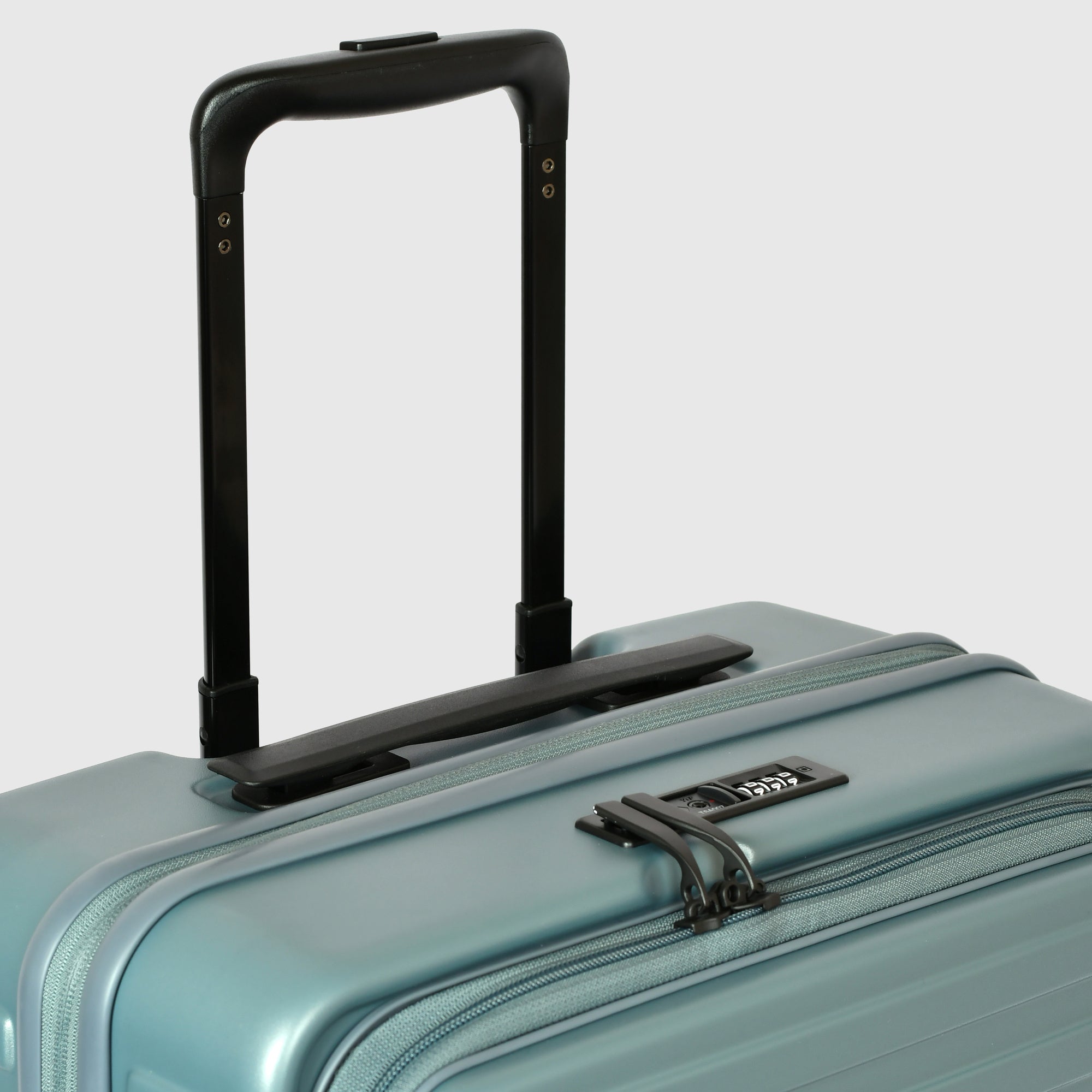 Access 20" Cabin Luggage