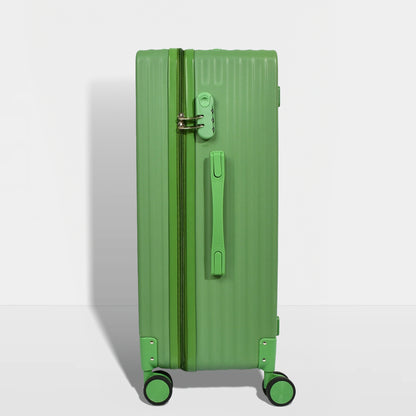 iFLY Radiant Luggage Set – 2 Piece (20"/24")