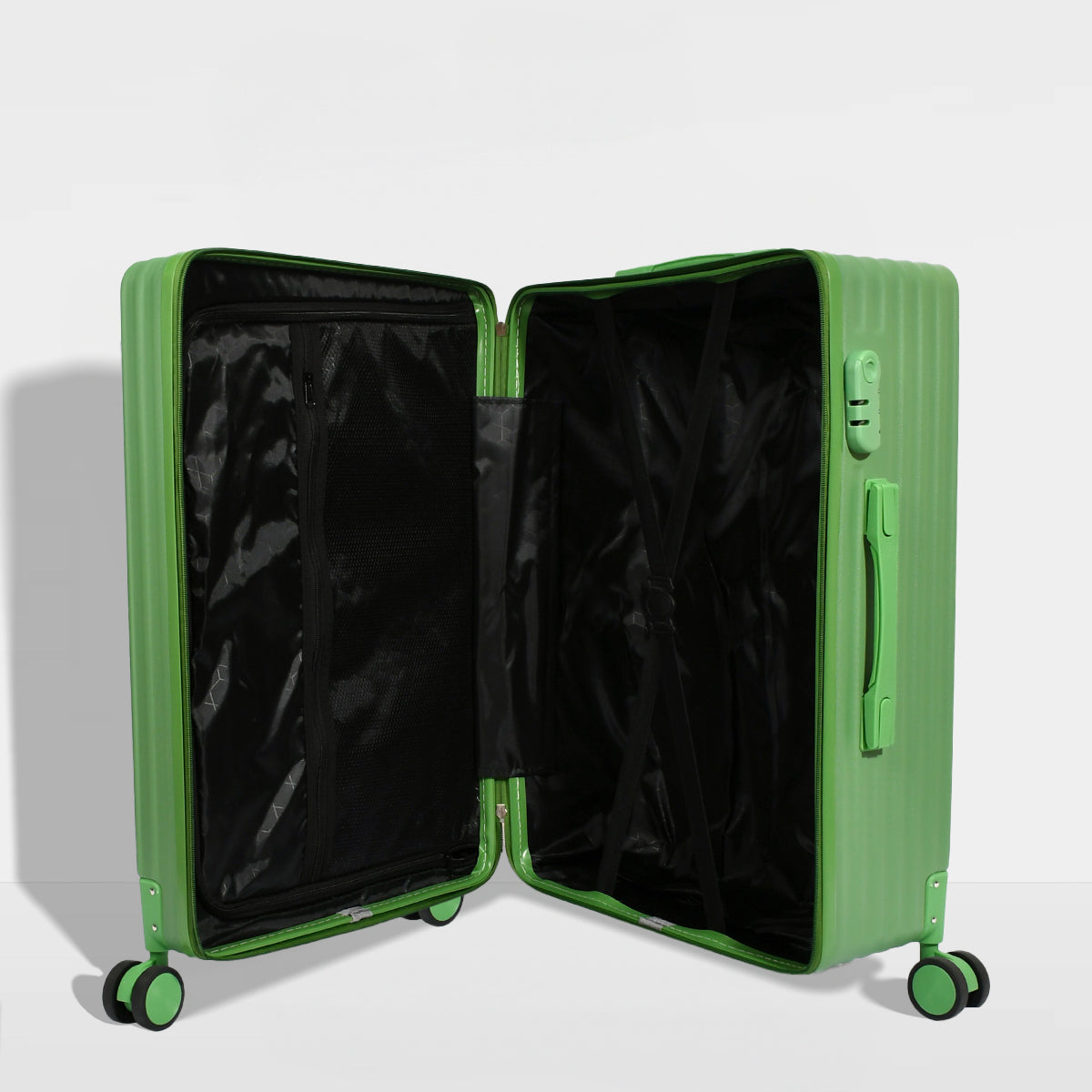 iFLY Radiant Luggage Set – 2 Piece (20"/24")