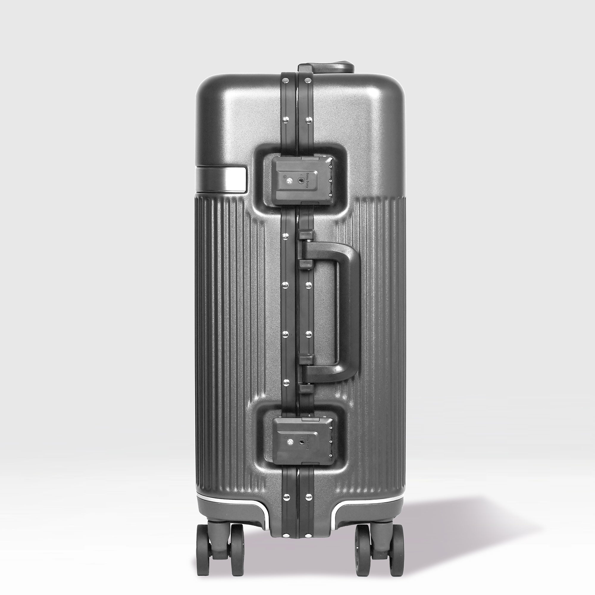 Smart 21" USB Cabin Luggage