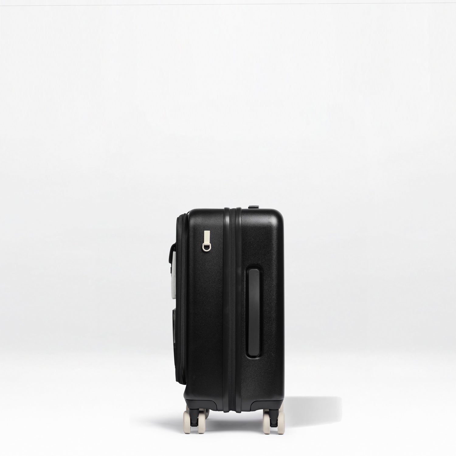 Cargo 20" Carry-On Luggage