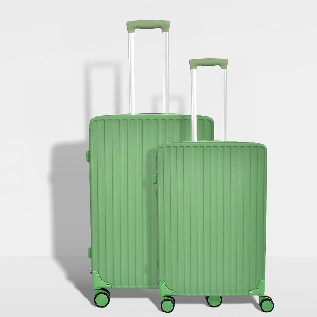 iFLY Radiant Luggage Set – 2 Piece (20"/24")