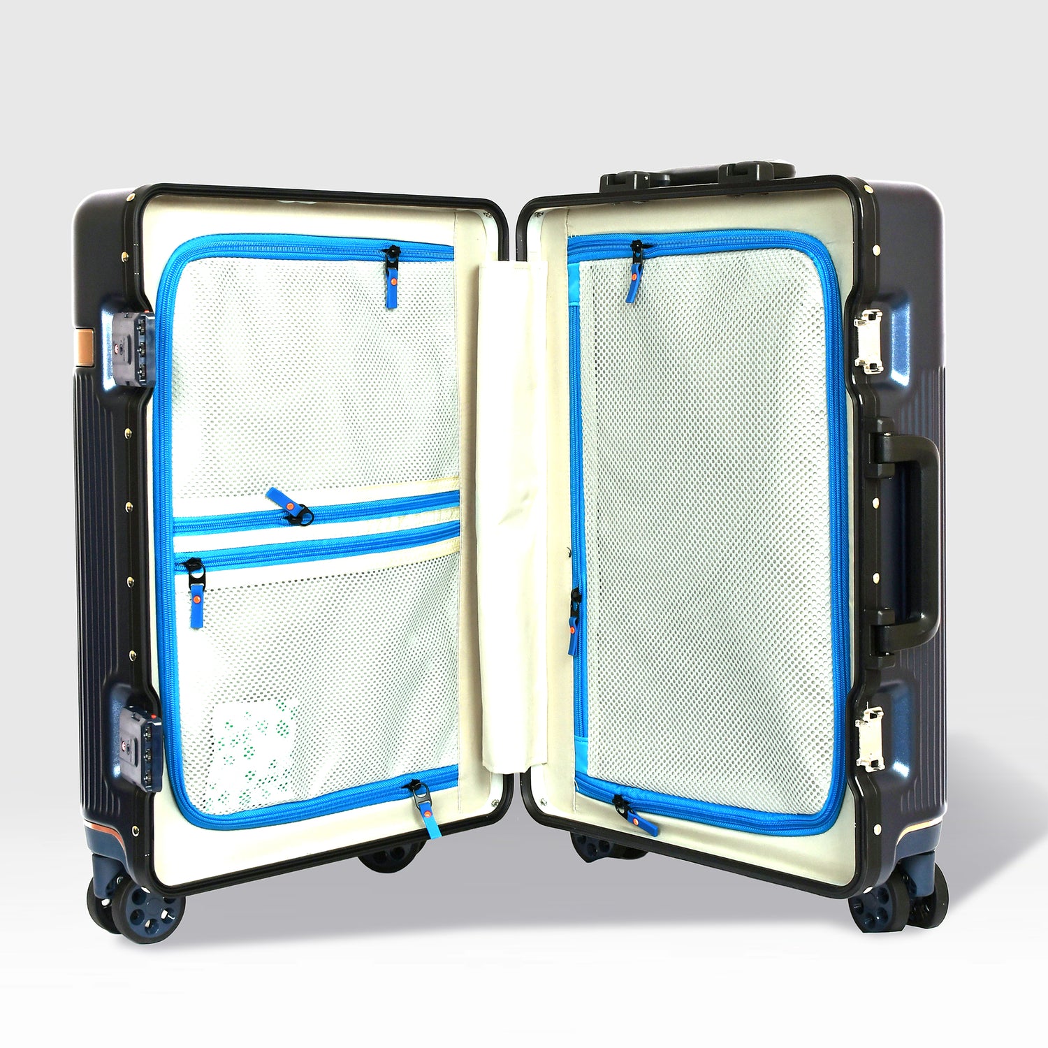 Smart 21" USB Cabin Luggage