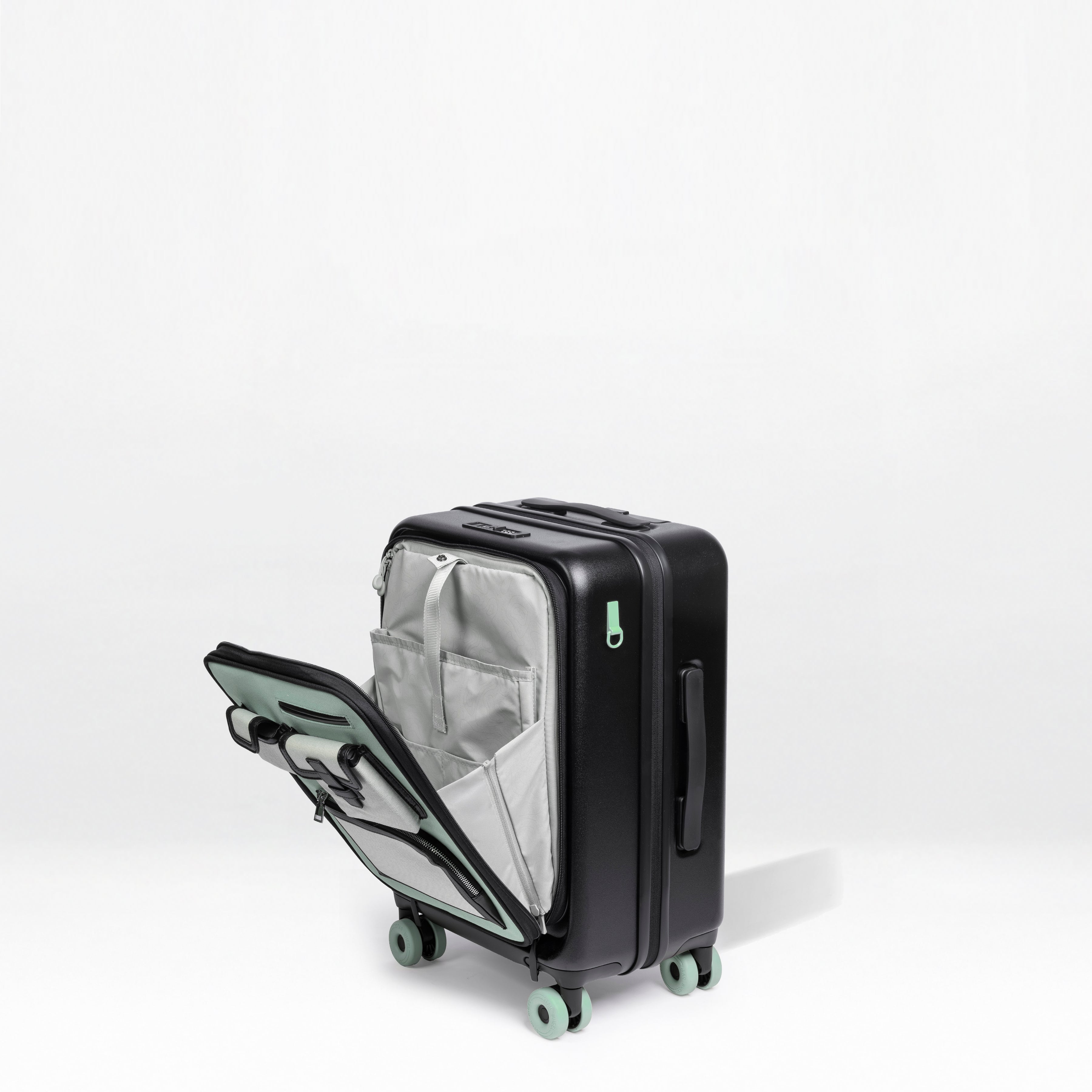 Cargo 20" Carry-On Luggage