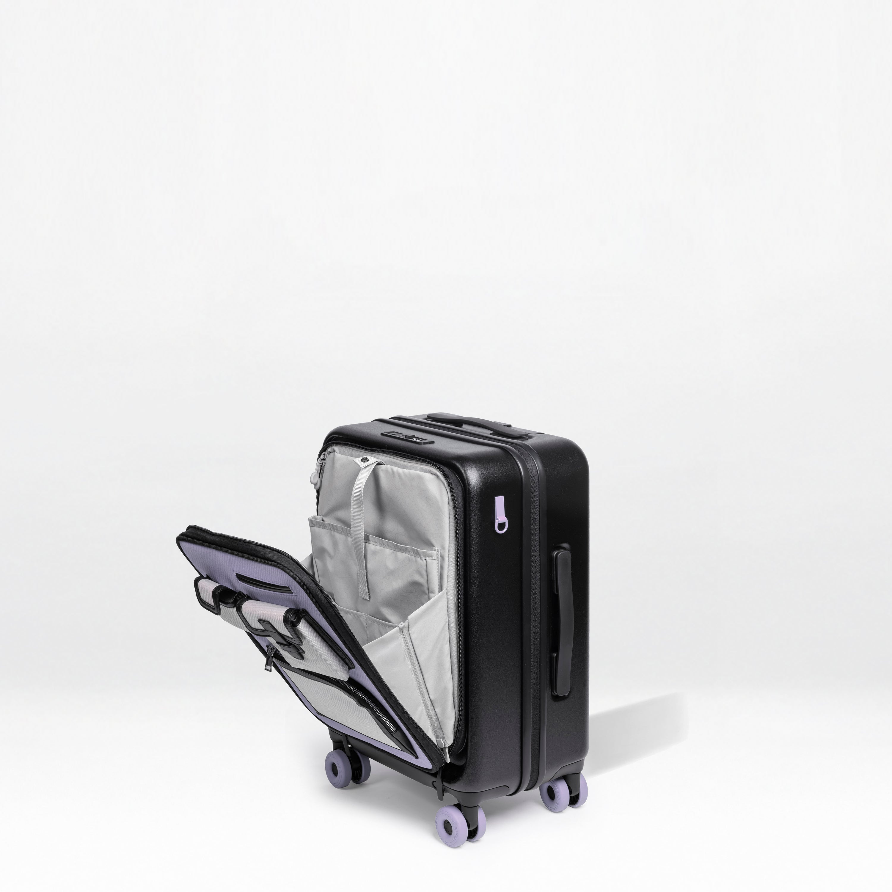 Cargo 20" Carry-On Luggage
