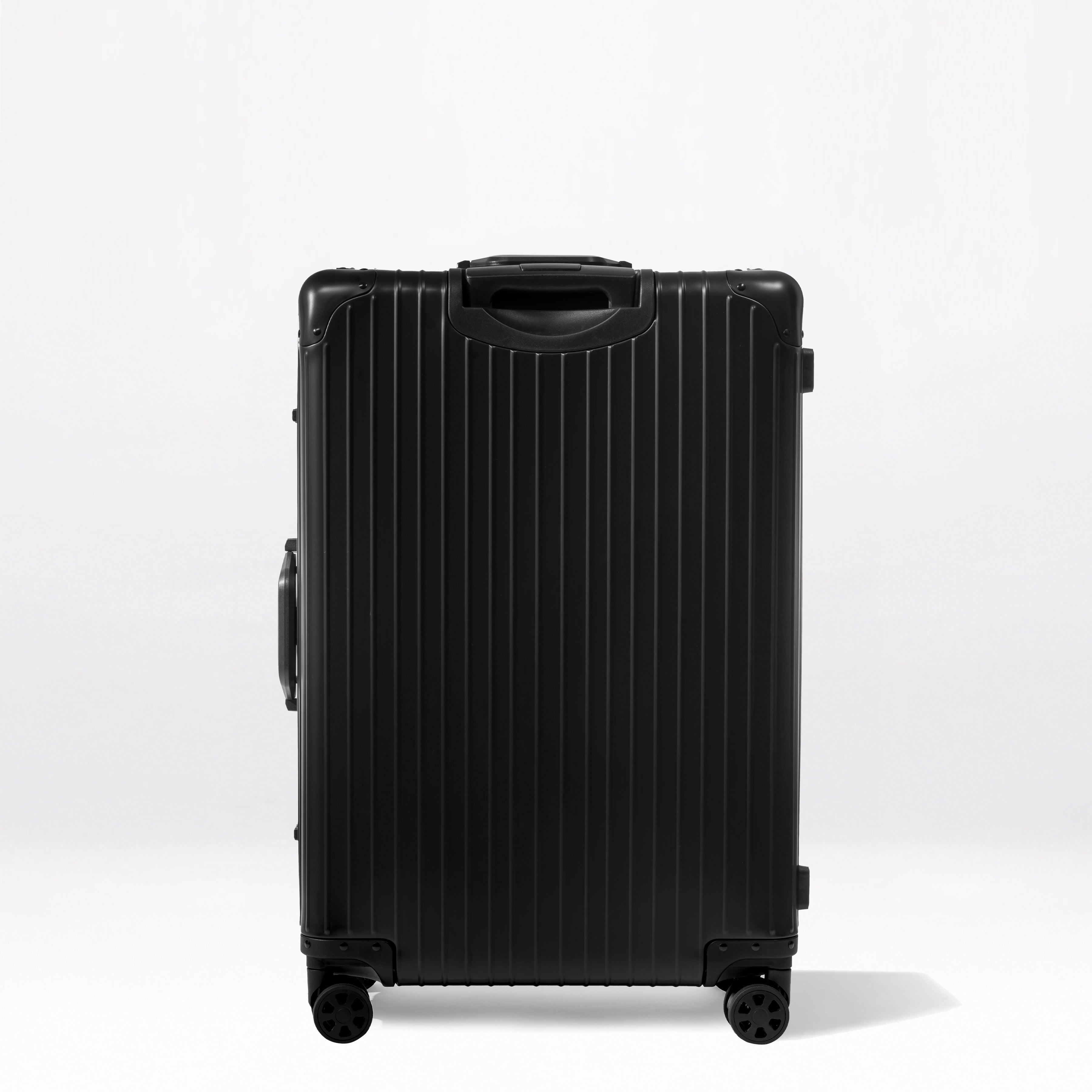 Titan Plus Aluminum Luggage - 29"