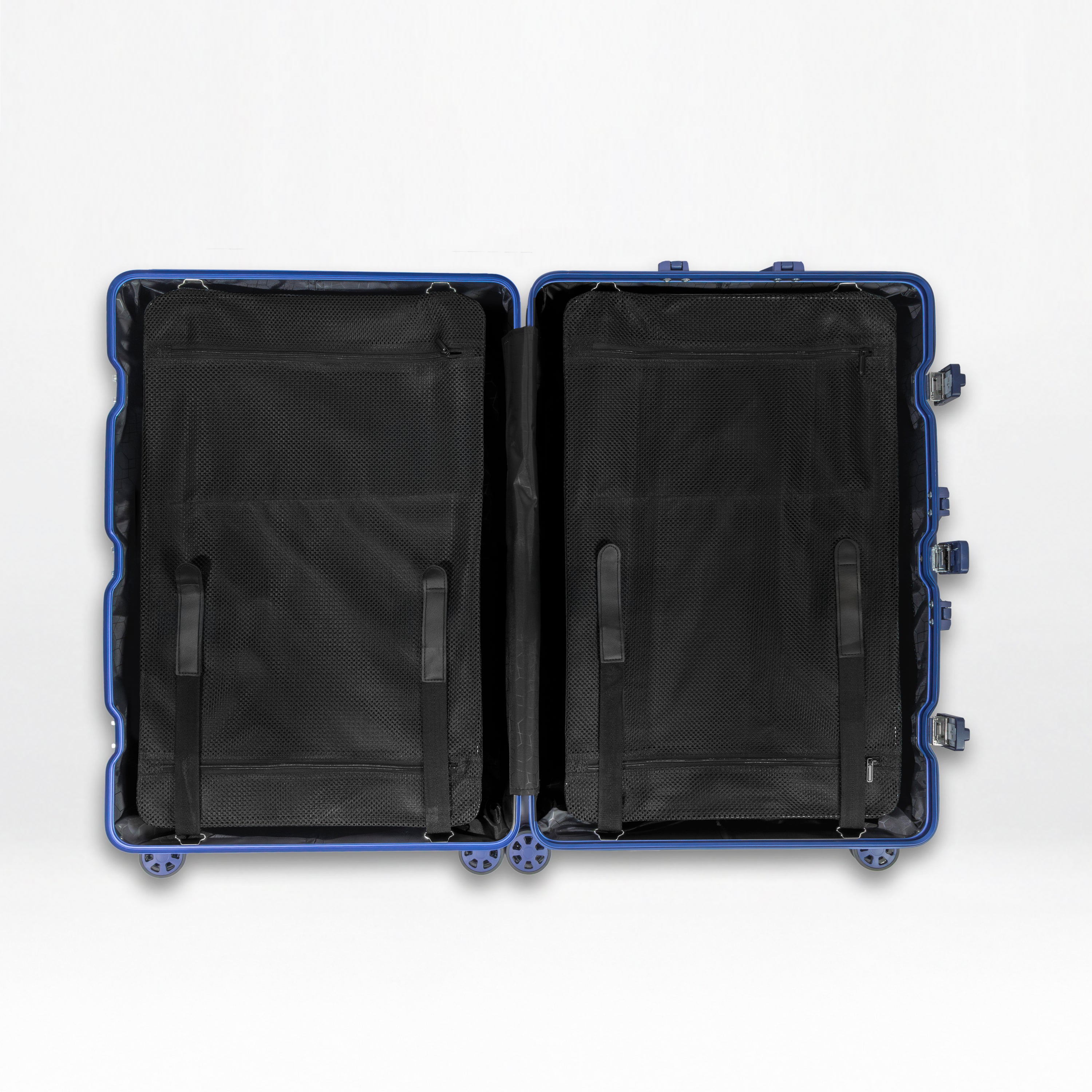 Titan Plus Aluminum Luggage - 29"