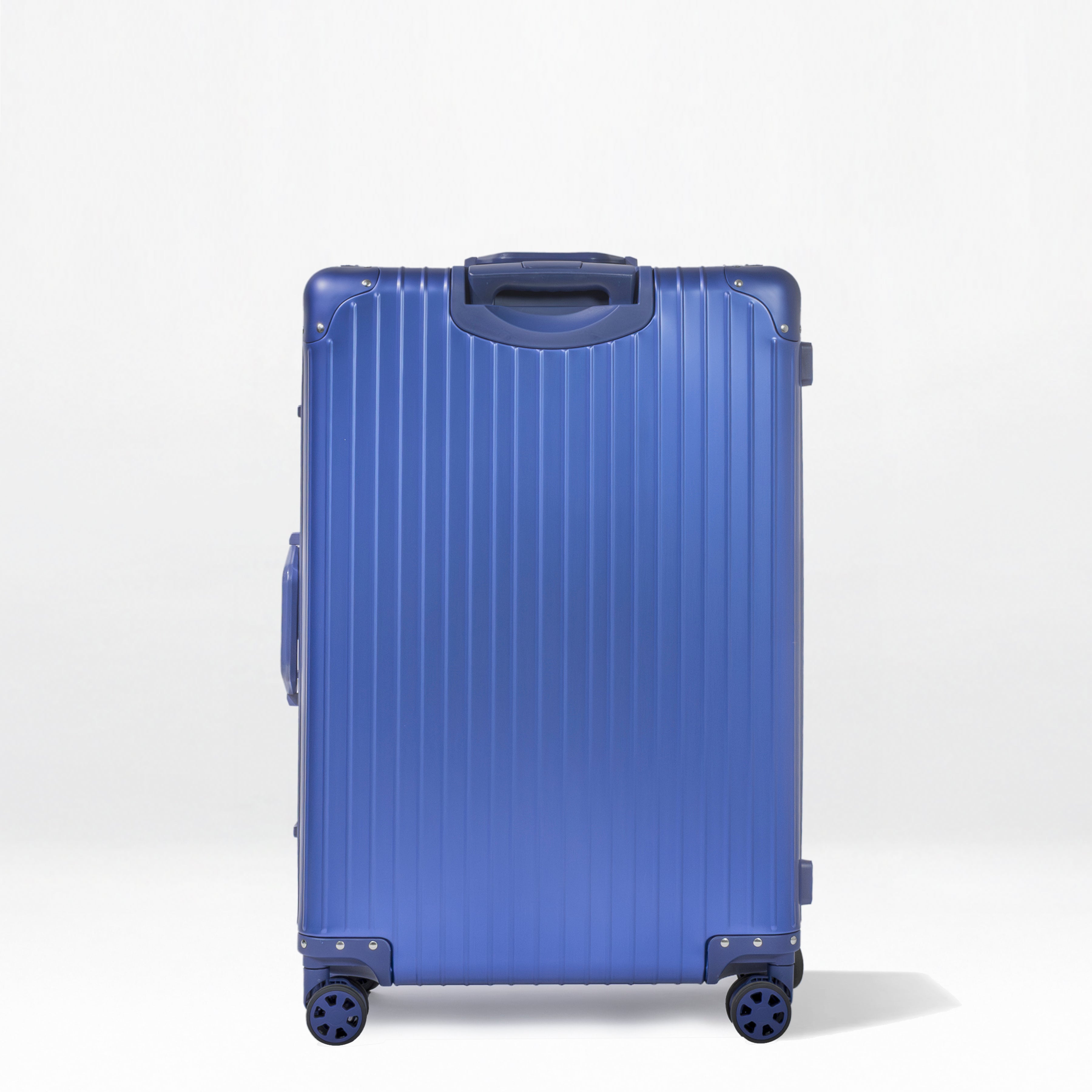 Titan Plus Aluminum Luggage - 29"