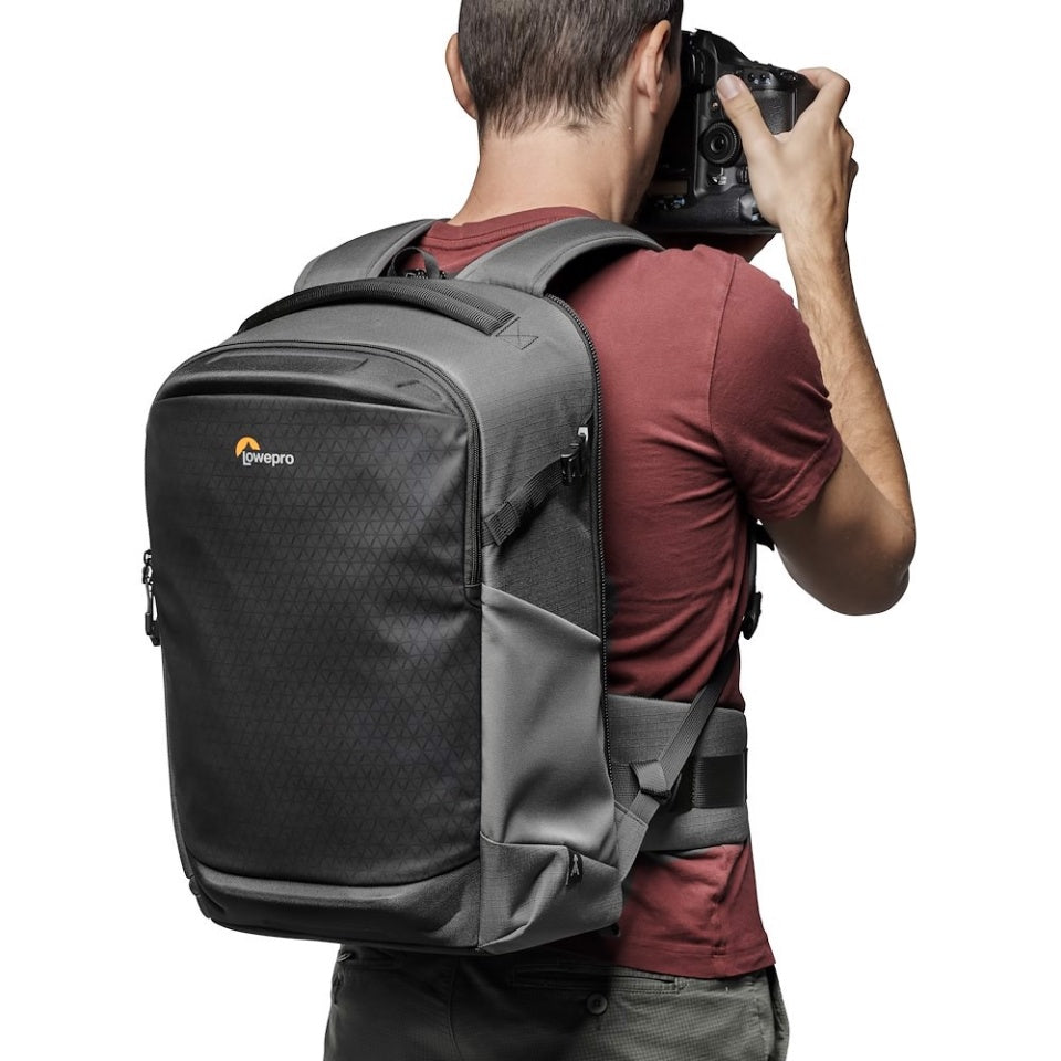 Lowepro LP37353-PWW Flipside BP 400 AW III Backpack (Dark Grey)