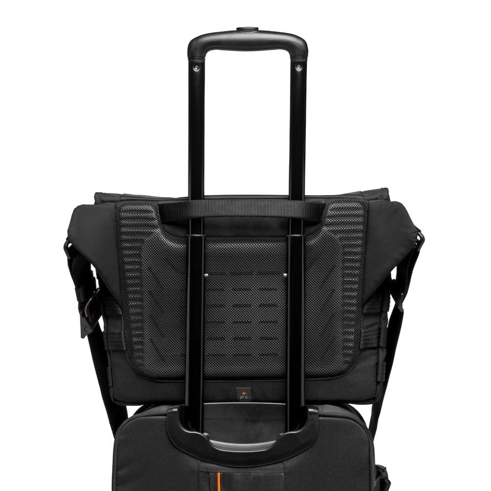 حقيبة مراسلات لوجرو برو تاكتيك MG 160AW II - أسود (موديل LP37266)
