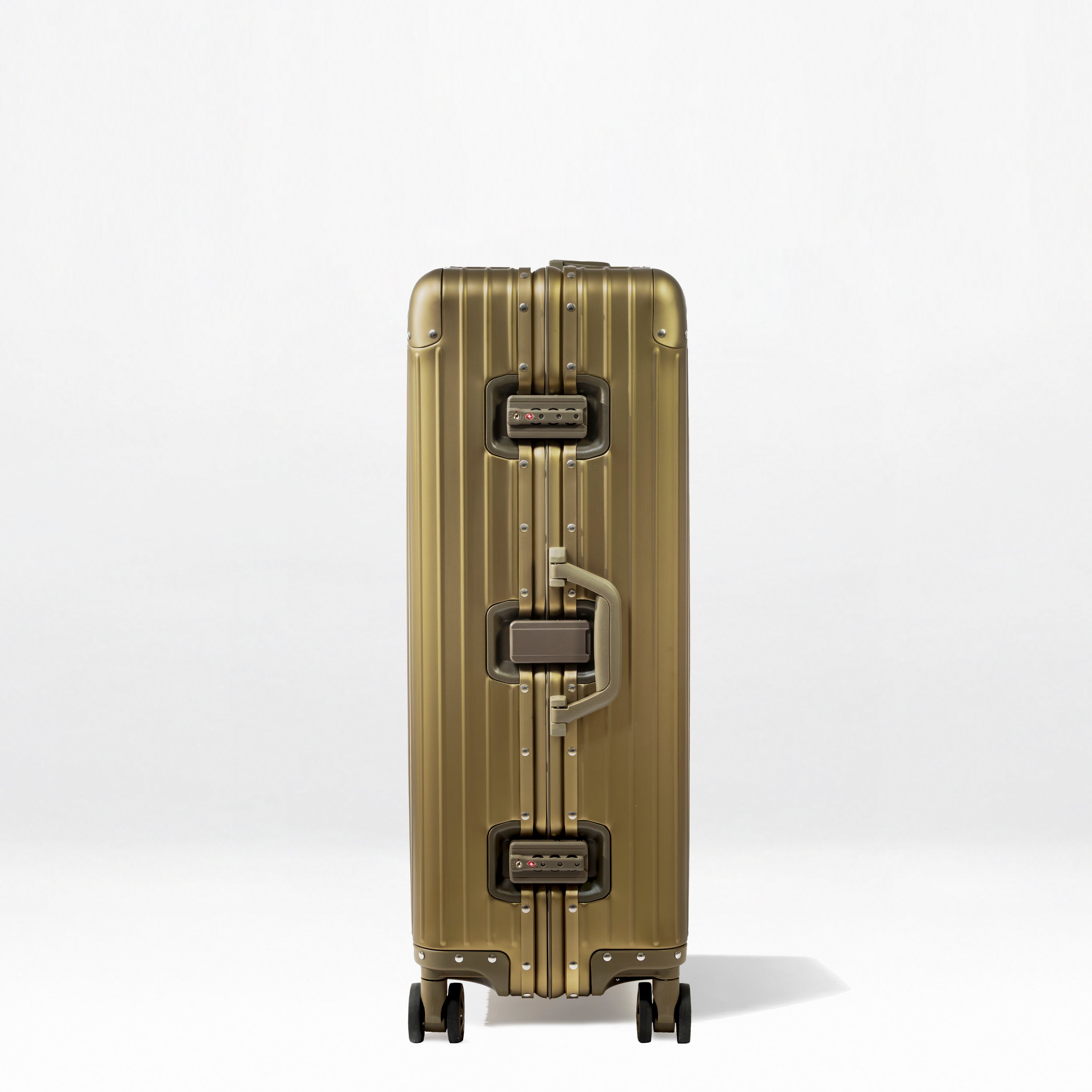 Titan Plus Aluminum Luggage - 29"
