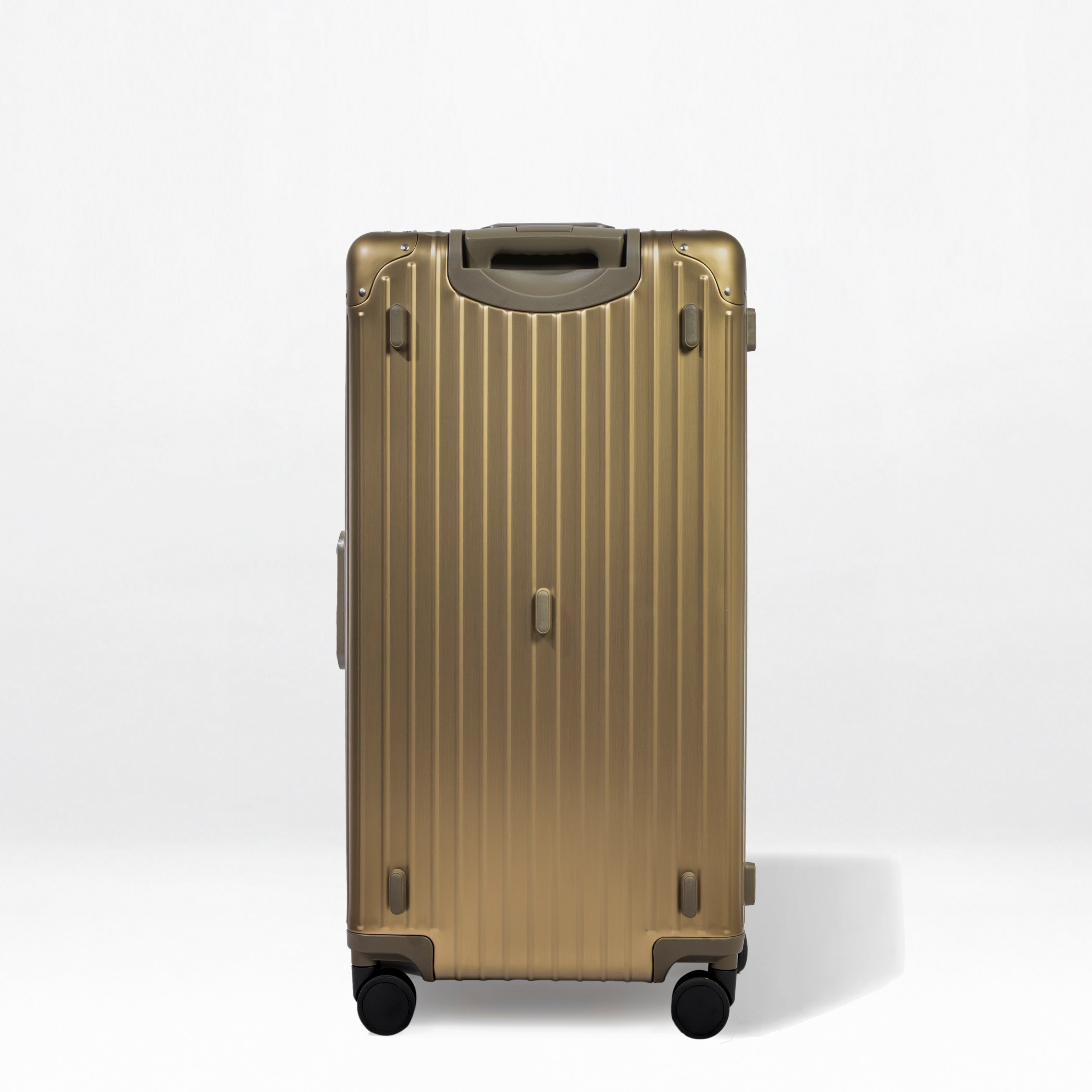 Titan Trunk Aluminum Luggage – 30"