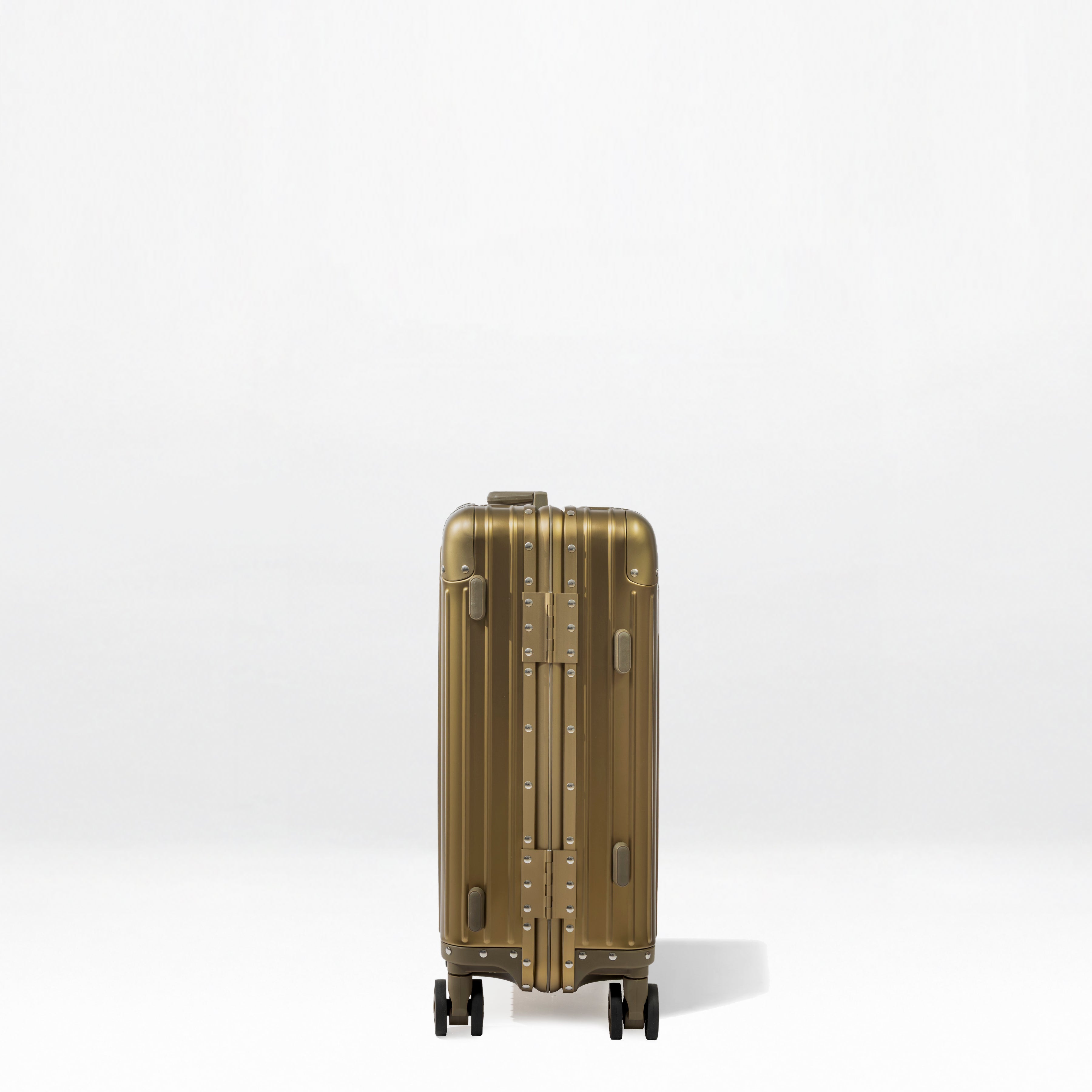 Titan Plus Aluminum Luggage - 20"