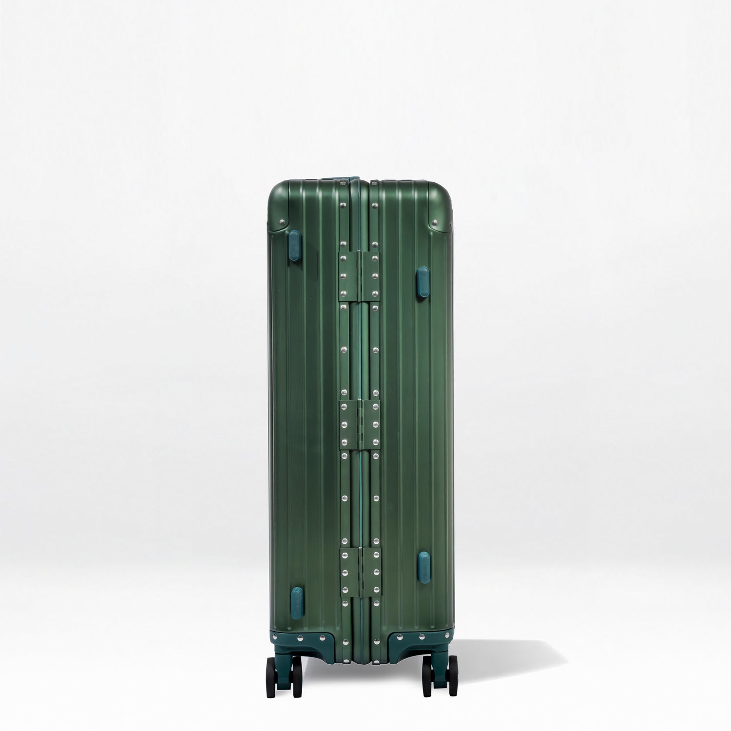 Titan Plus Aluminum Luggage - 29"