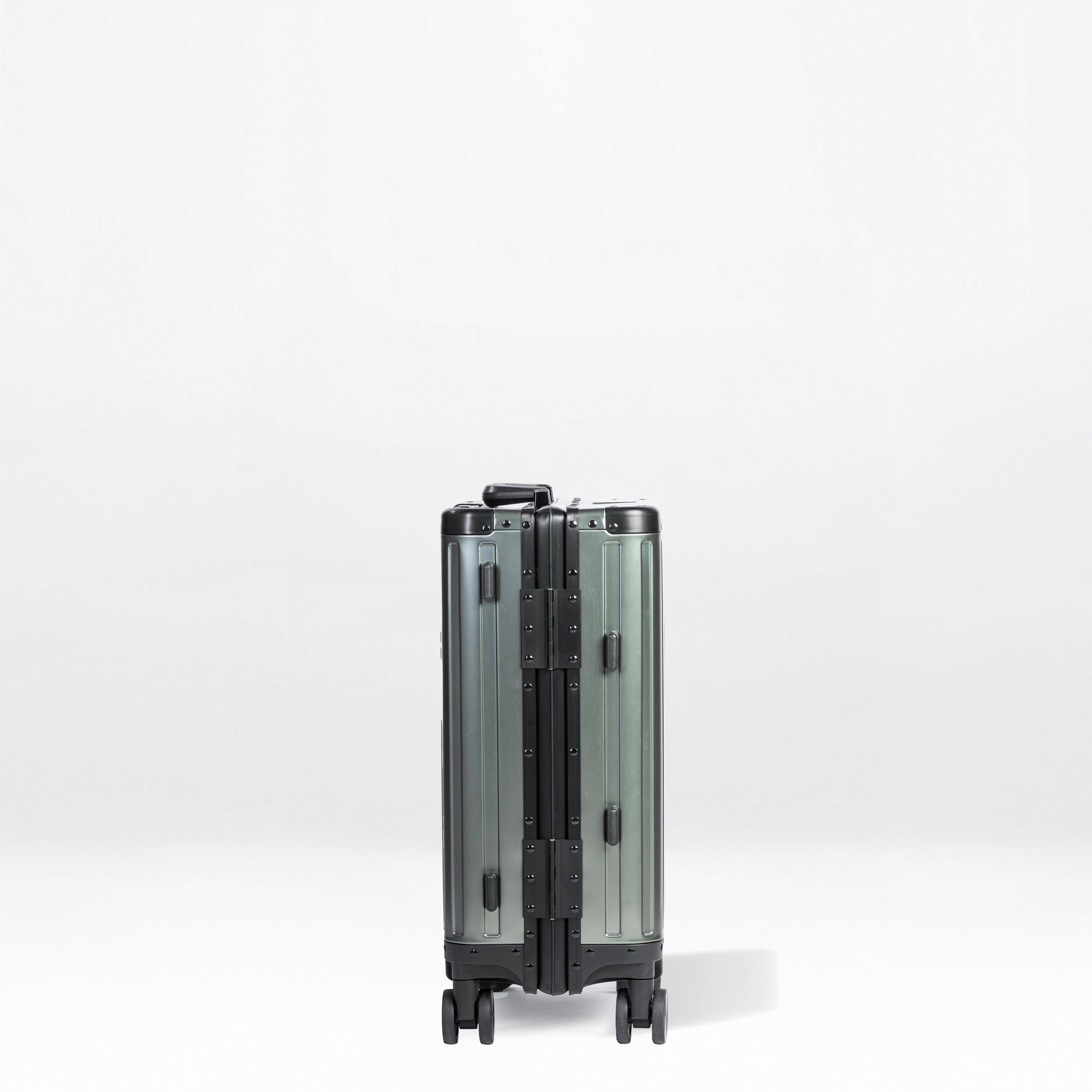 Element Aluminum 20" Luggage