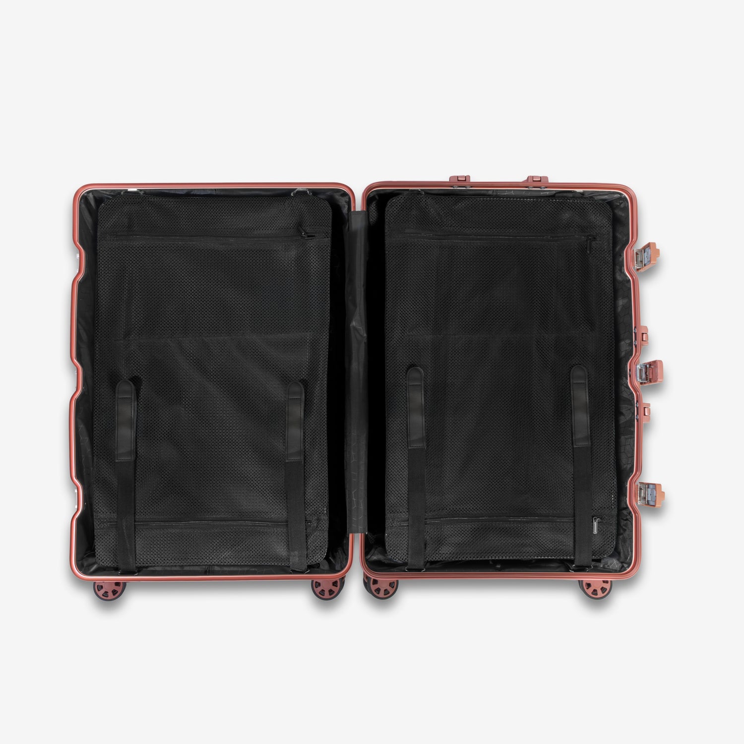 Titan Plus Aluminum Luggage - 29"