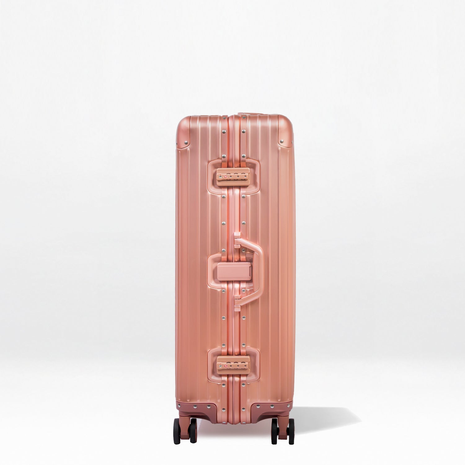 Titan Plus Aluminum Luggage - 29"