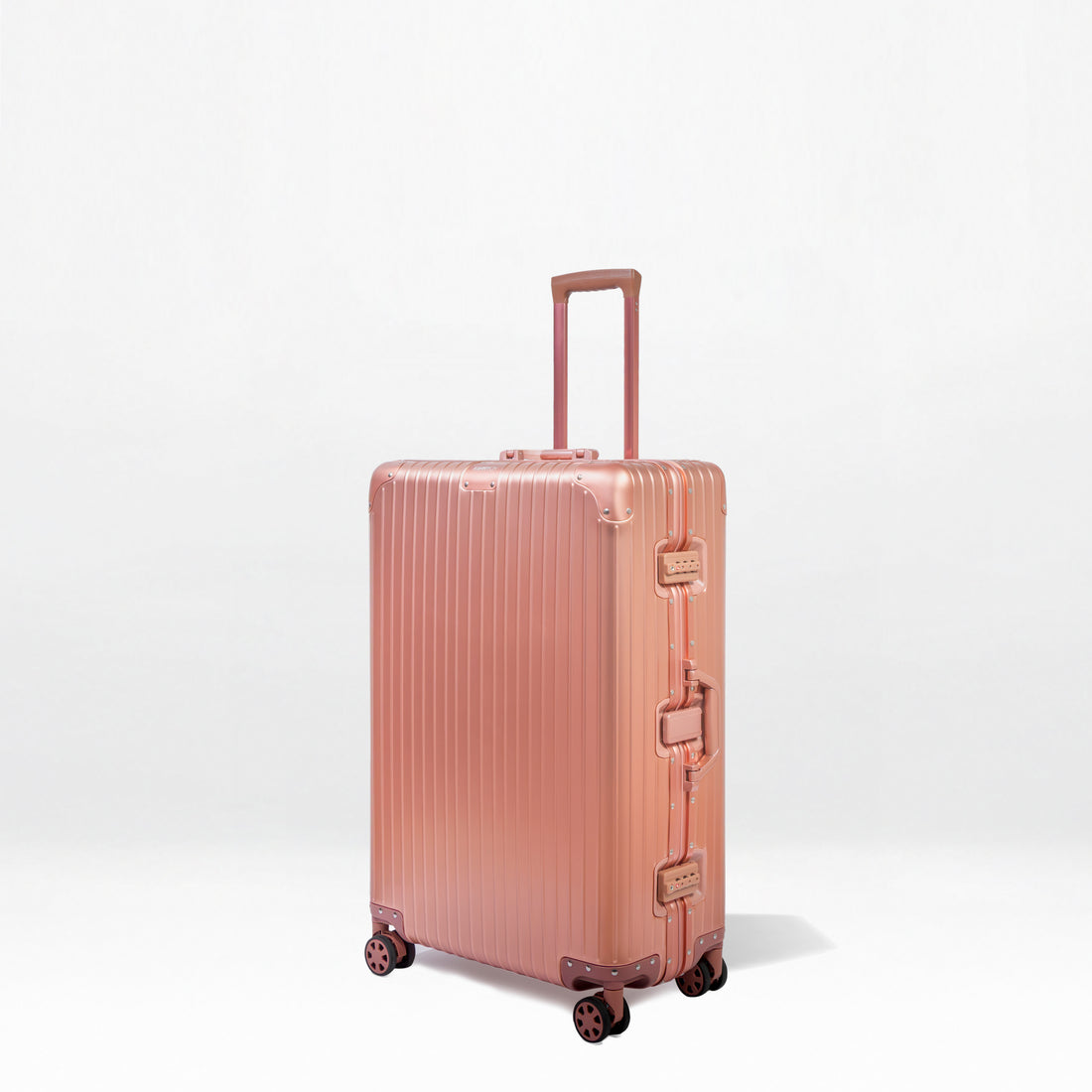Titan Plus Aluminum Luggage - 29"