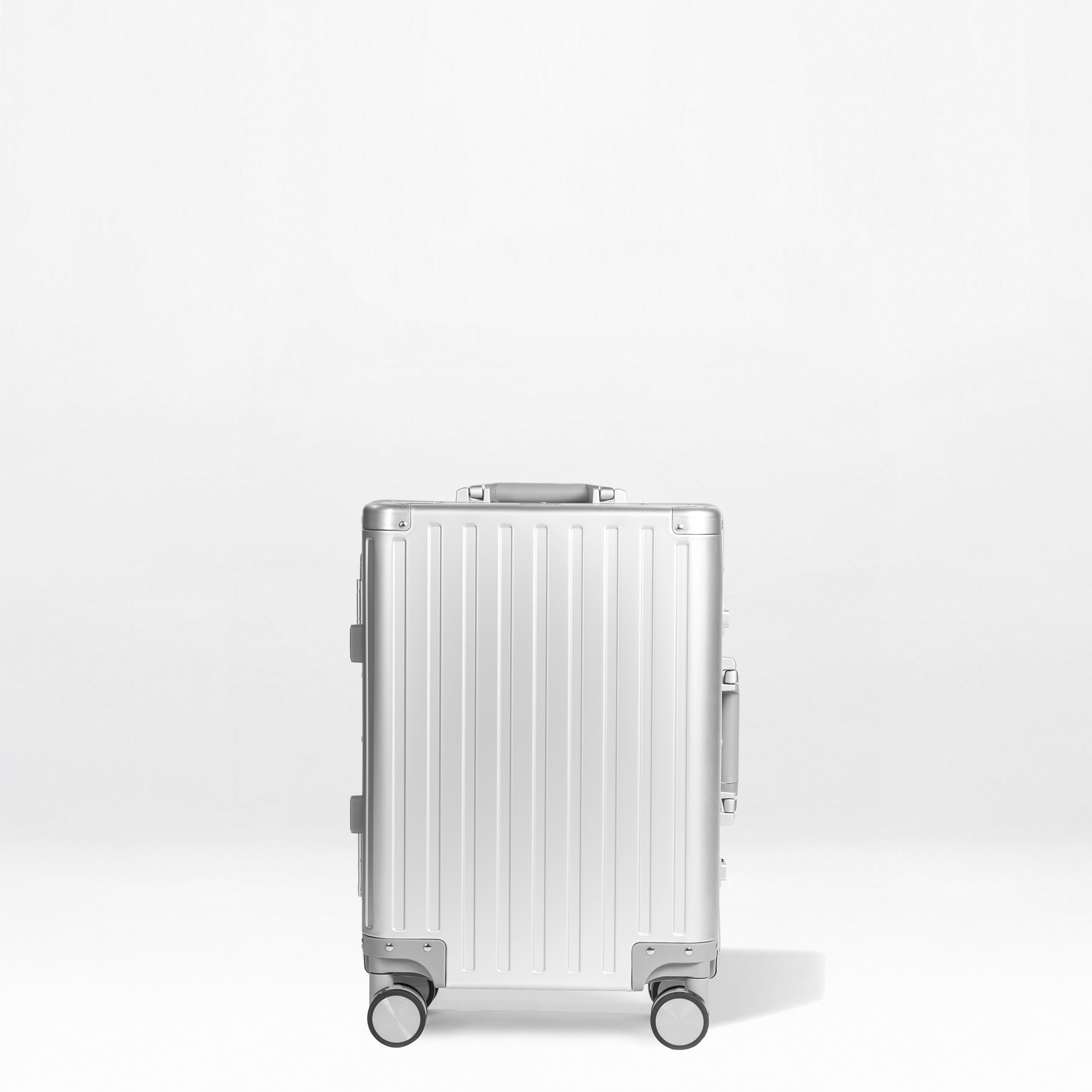 Element Aluminum 20" Luggage
