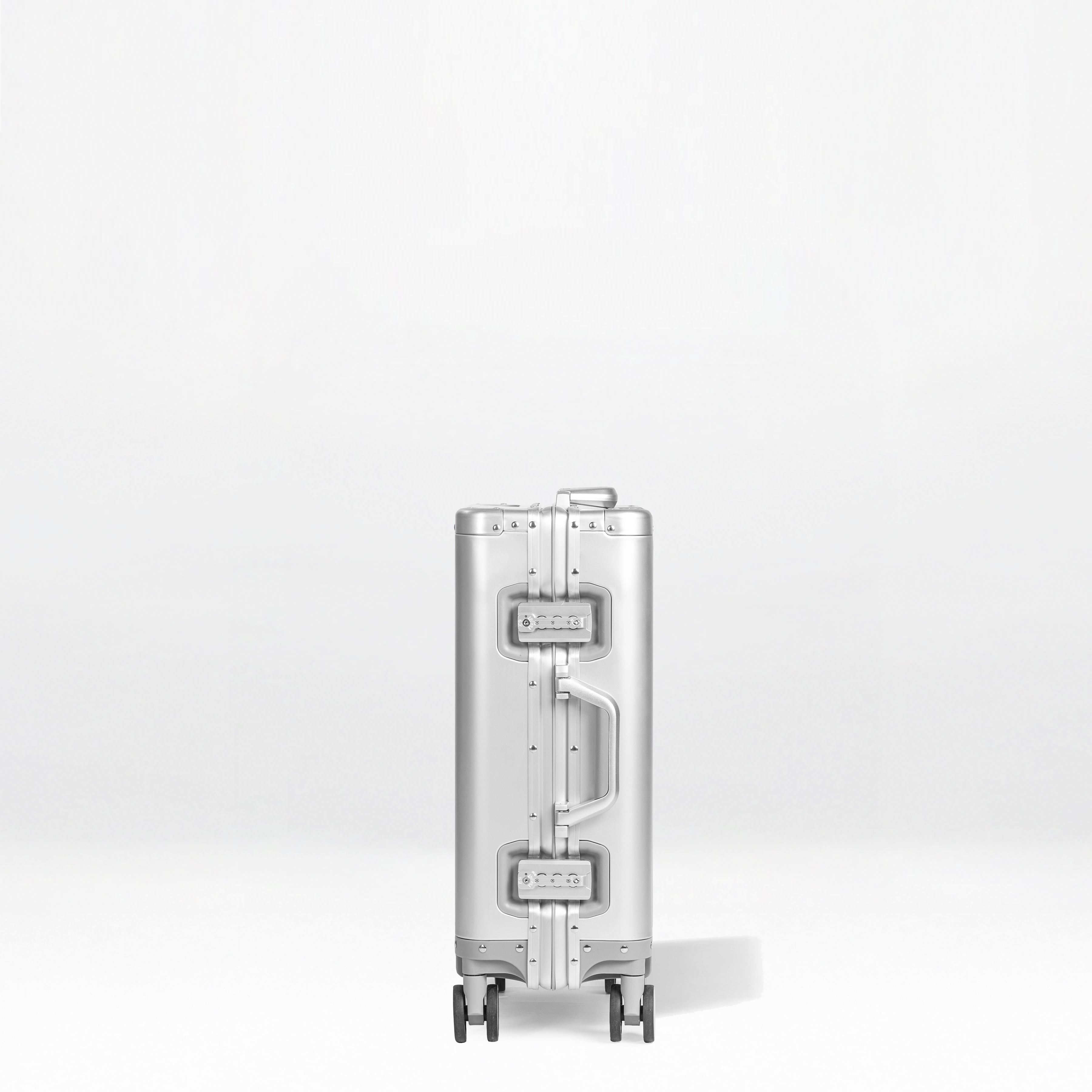 Element Aluminum 20" Luggage