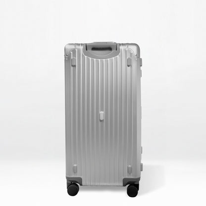 Titan Trunk Aluminum Luggage – 30"