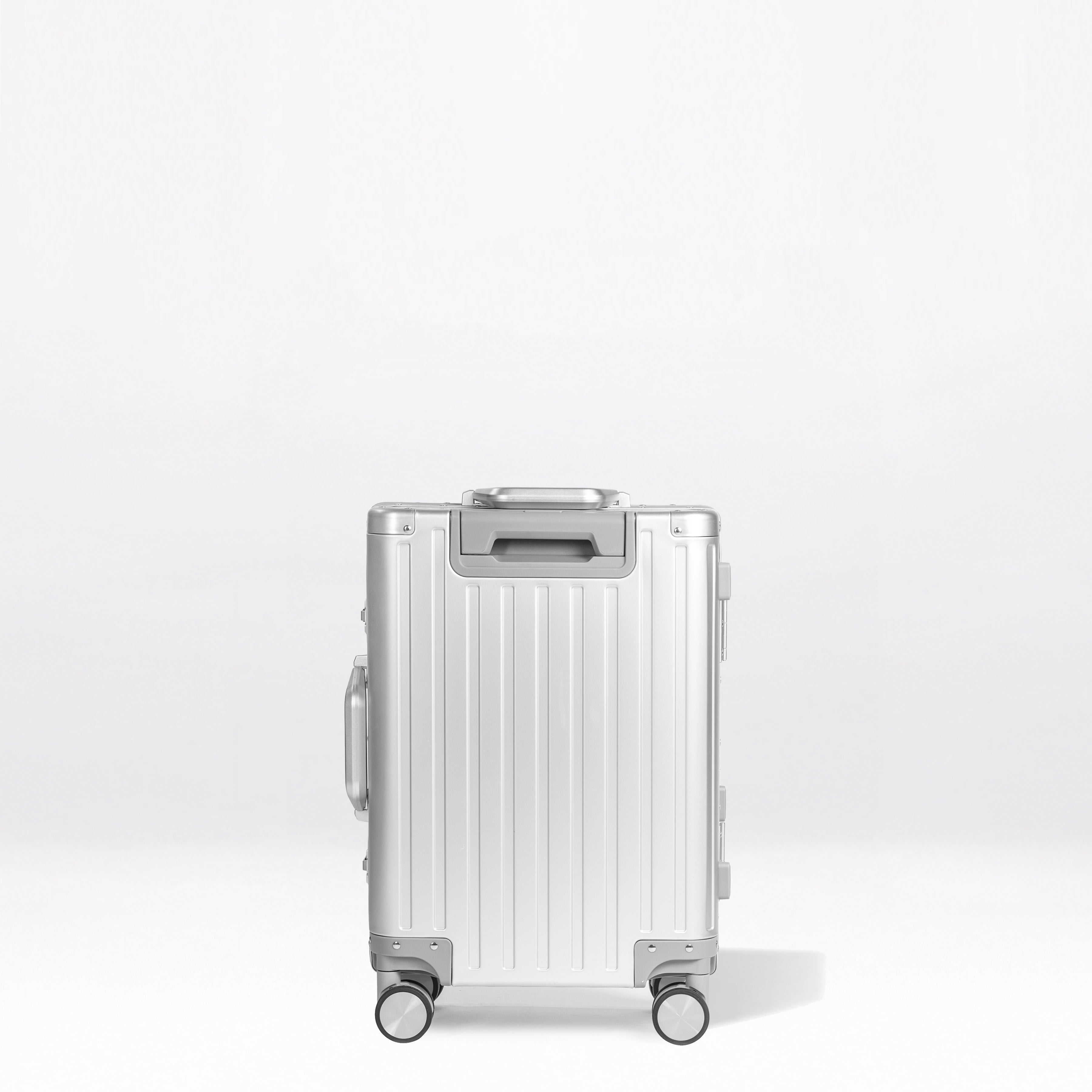 Element Aluminum 20" Luggage