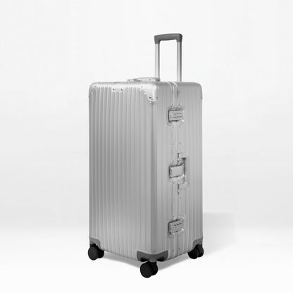 Titan Trunk Aluminum Luggage – 30"