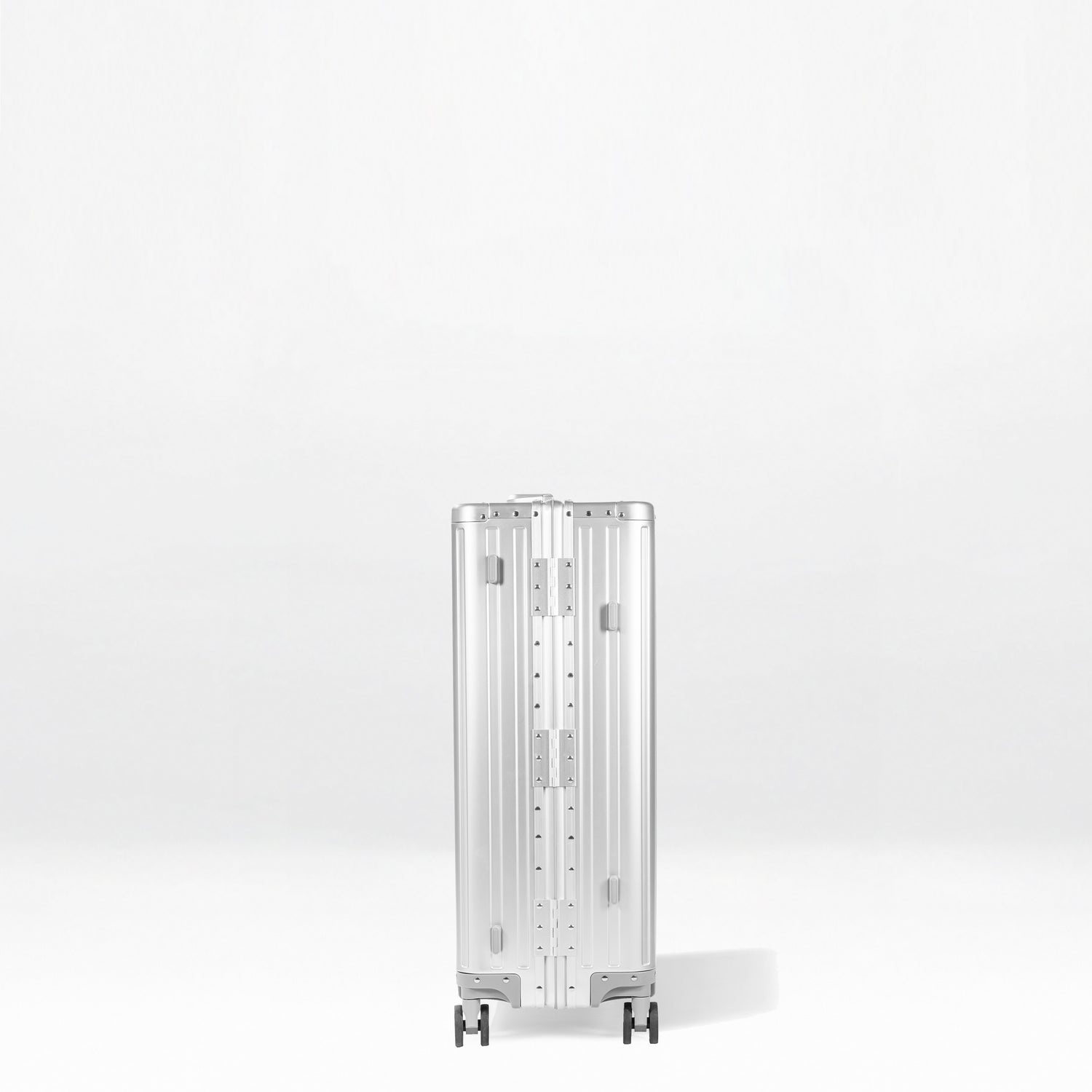 Element Aluminum 20" Luggage