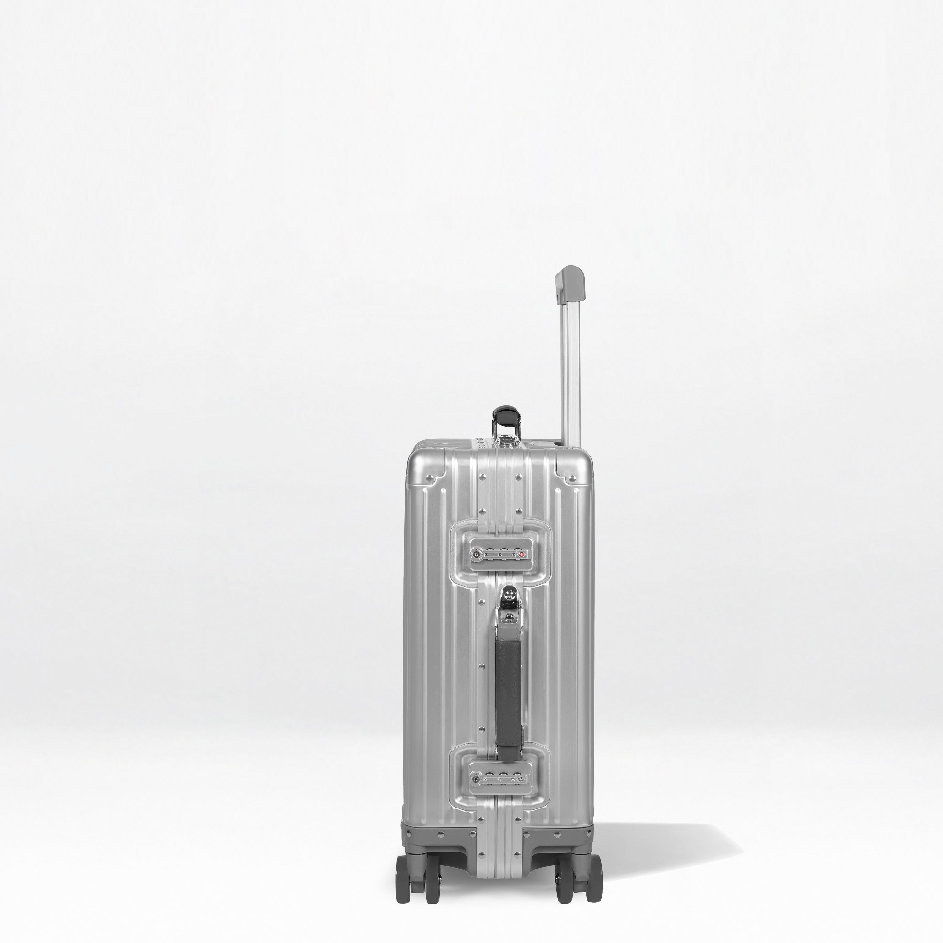 KarryOn Forge 360° Aluminium Carry-On Luggage – 20"