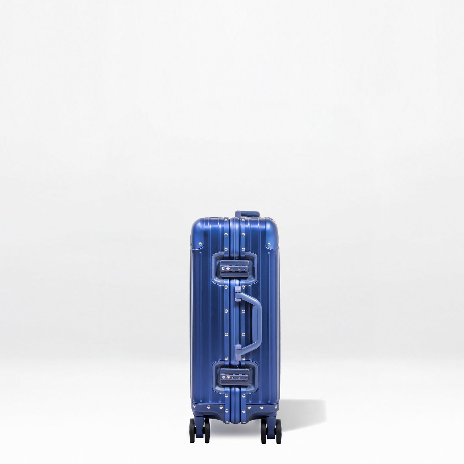 Titan Plus Aluminum Luggage - 20"