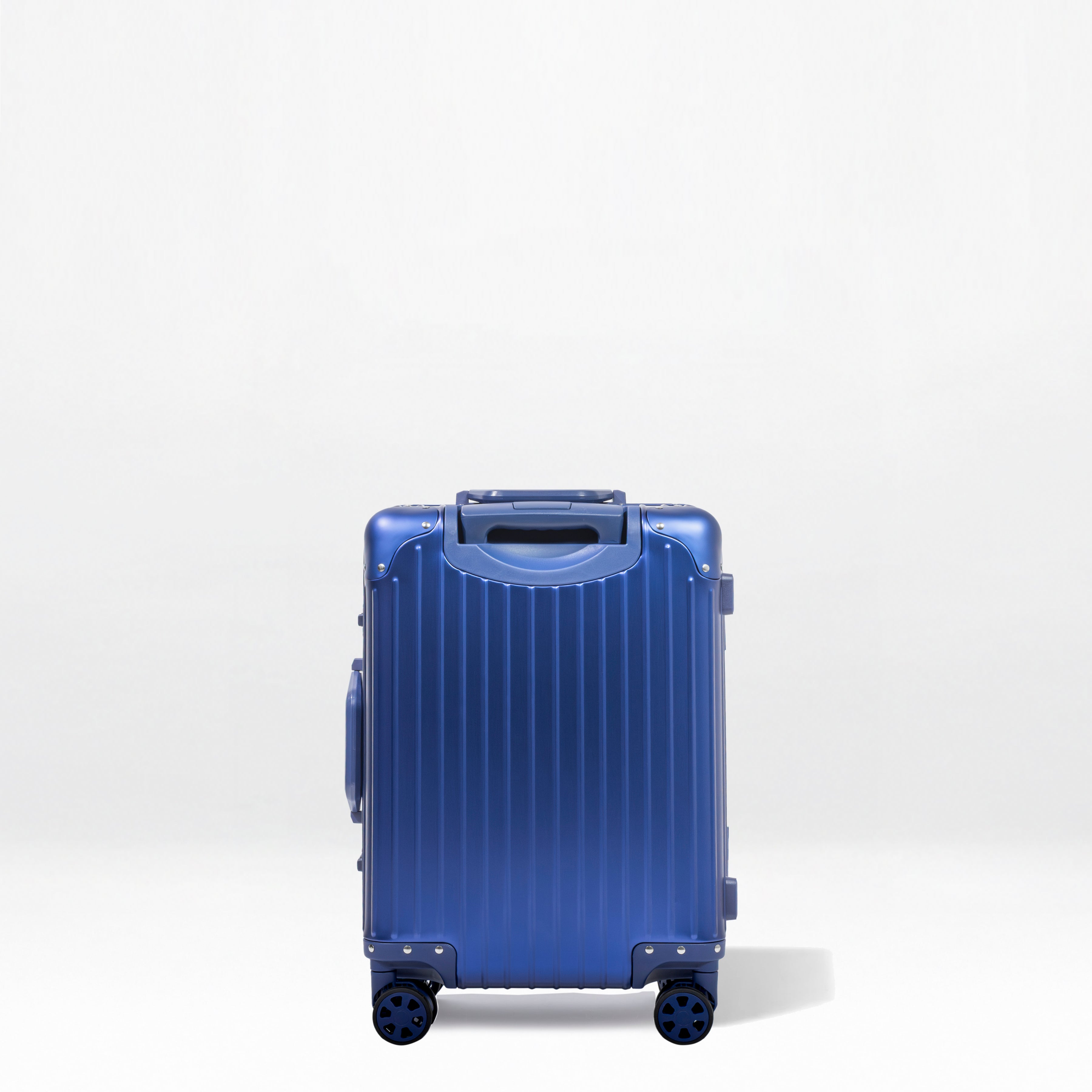 Titan Plus Aluminum Luggage - 20"