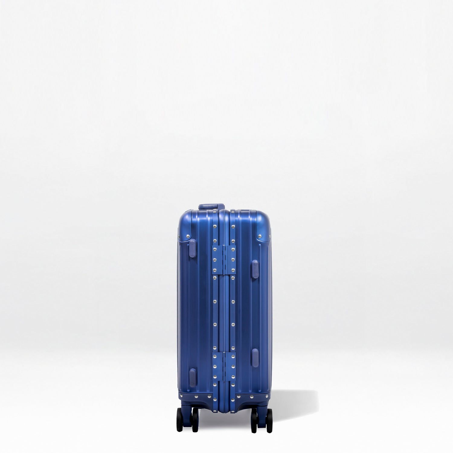 Titan Plus Aluminum Luggage - 20"