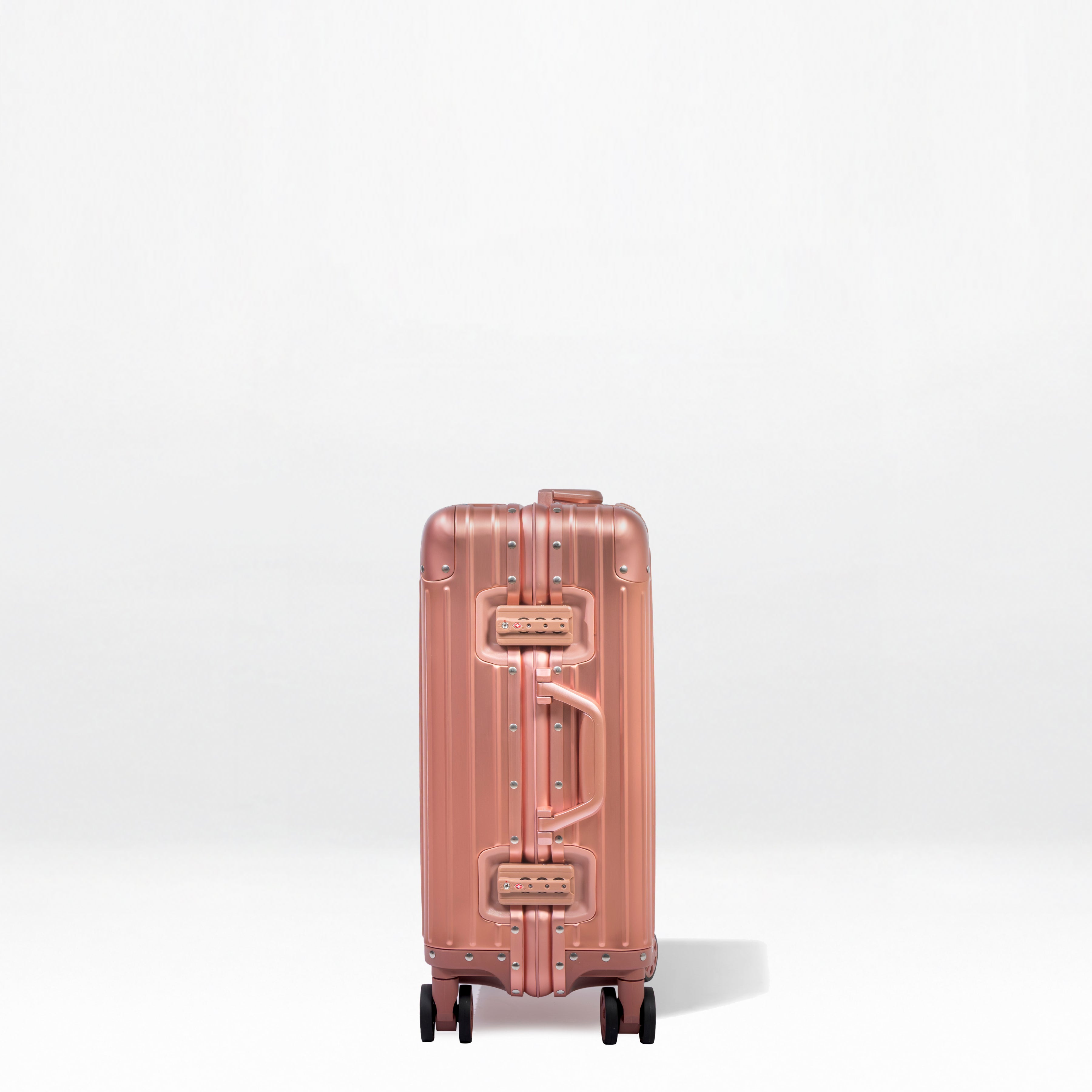 Titan Plus Aluminum Luggage - 20"