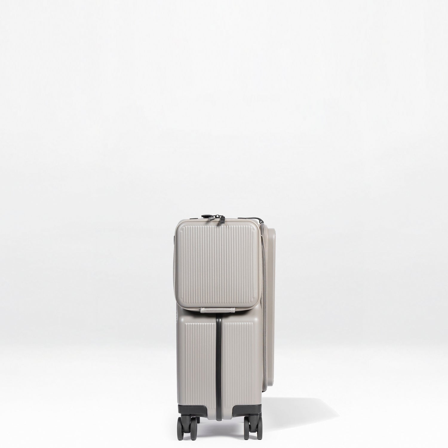 Front-Open 21" Cabin Luggage with detachable bag