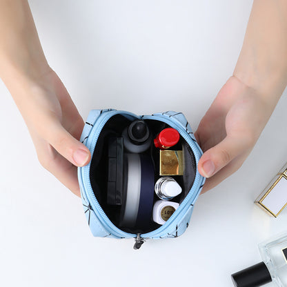 Geometric Metallic Purse For Men And Women