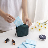 GEOMETRIC METALLIC PURSE FOR MEN AND WOMEN